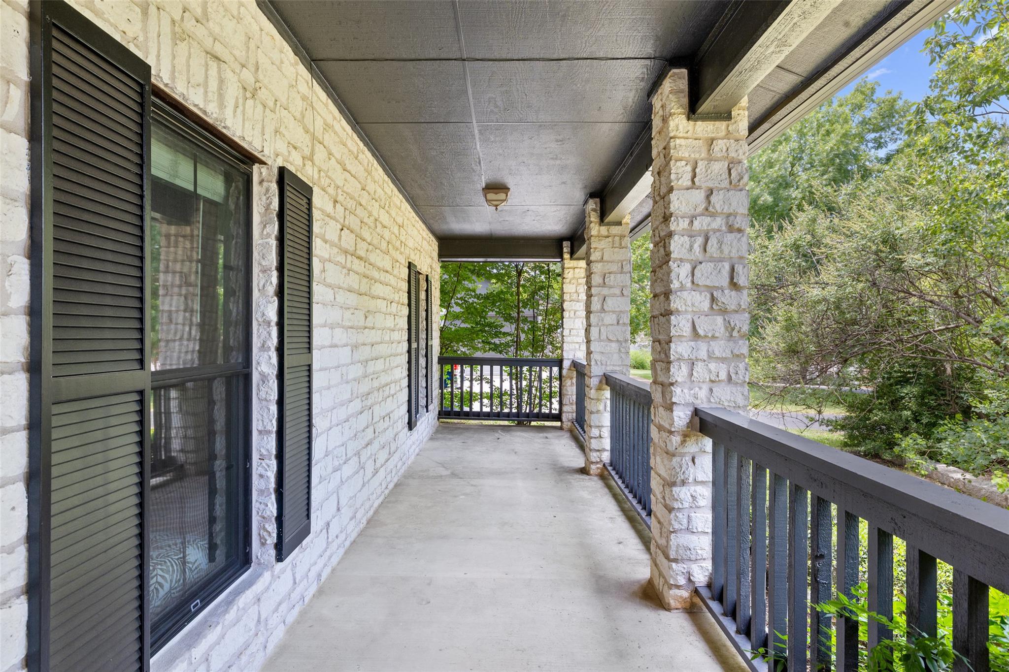 103 Schooner Dr, Lakeway, TX 78738