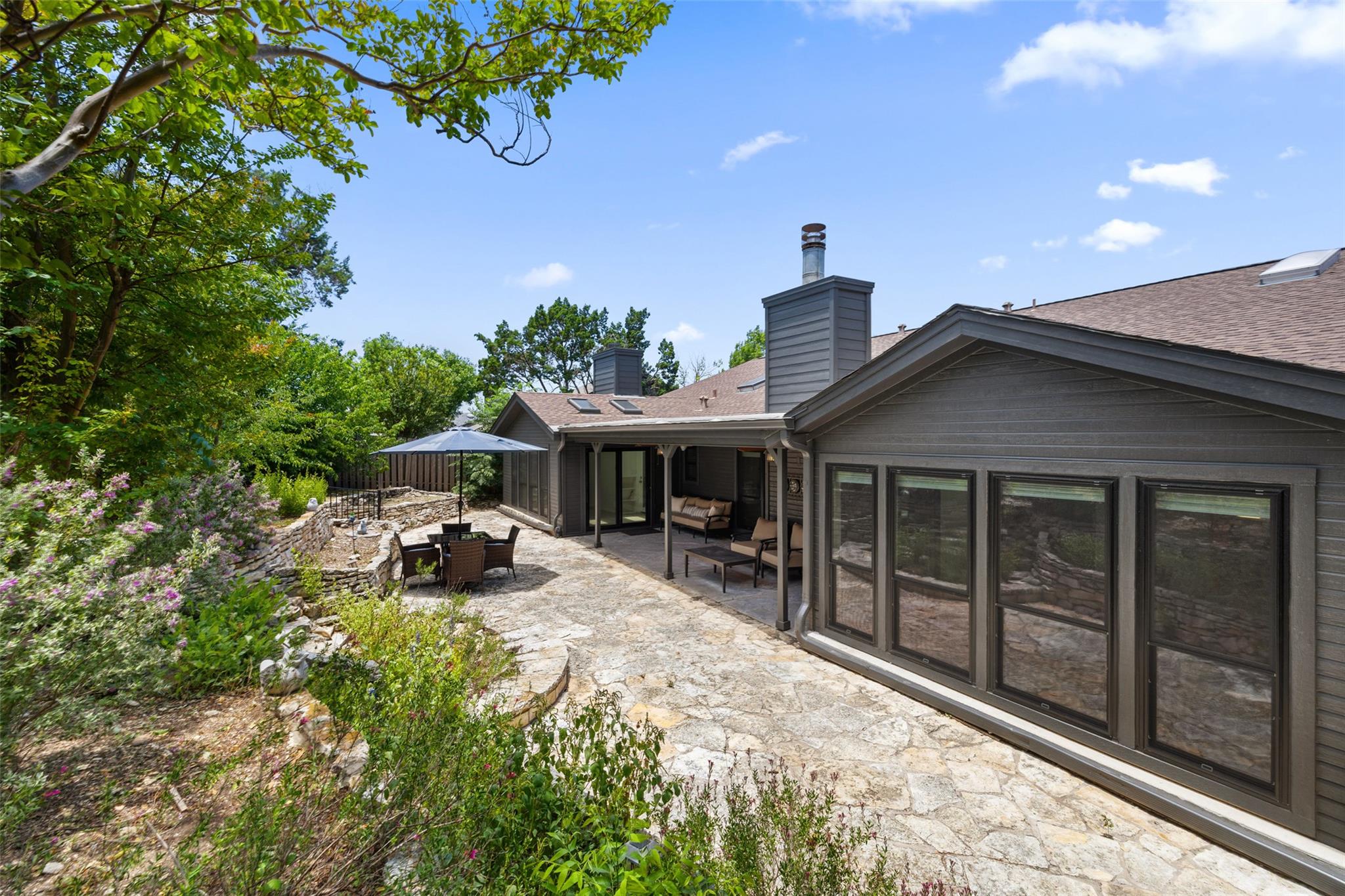 103 Schooner Dr, Lakeway, TX 78738