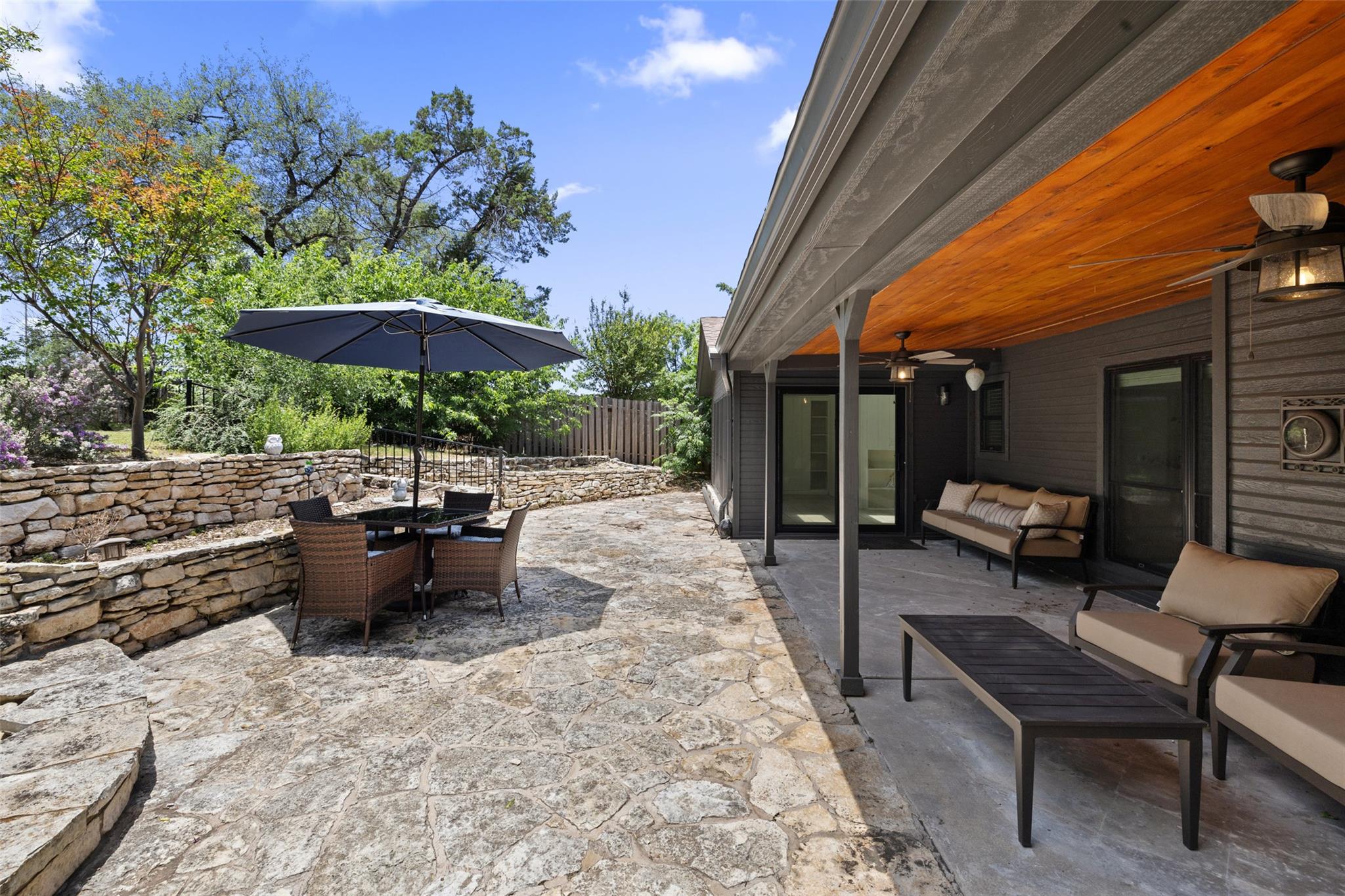 103 Schooner Dr, Lakeway, TX 78738