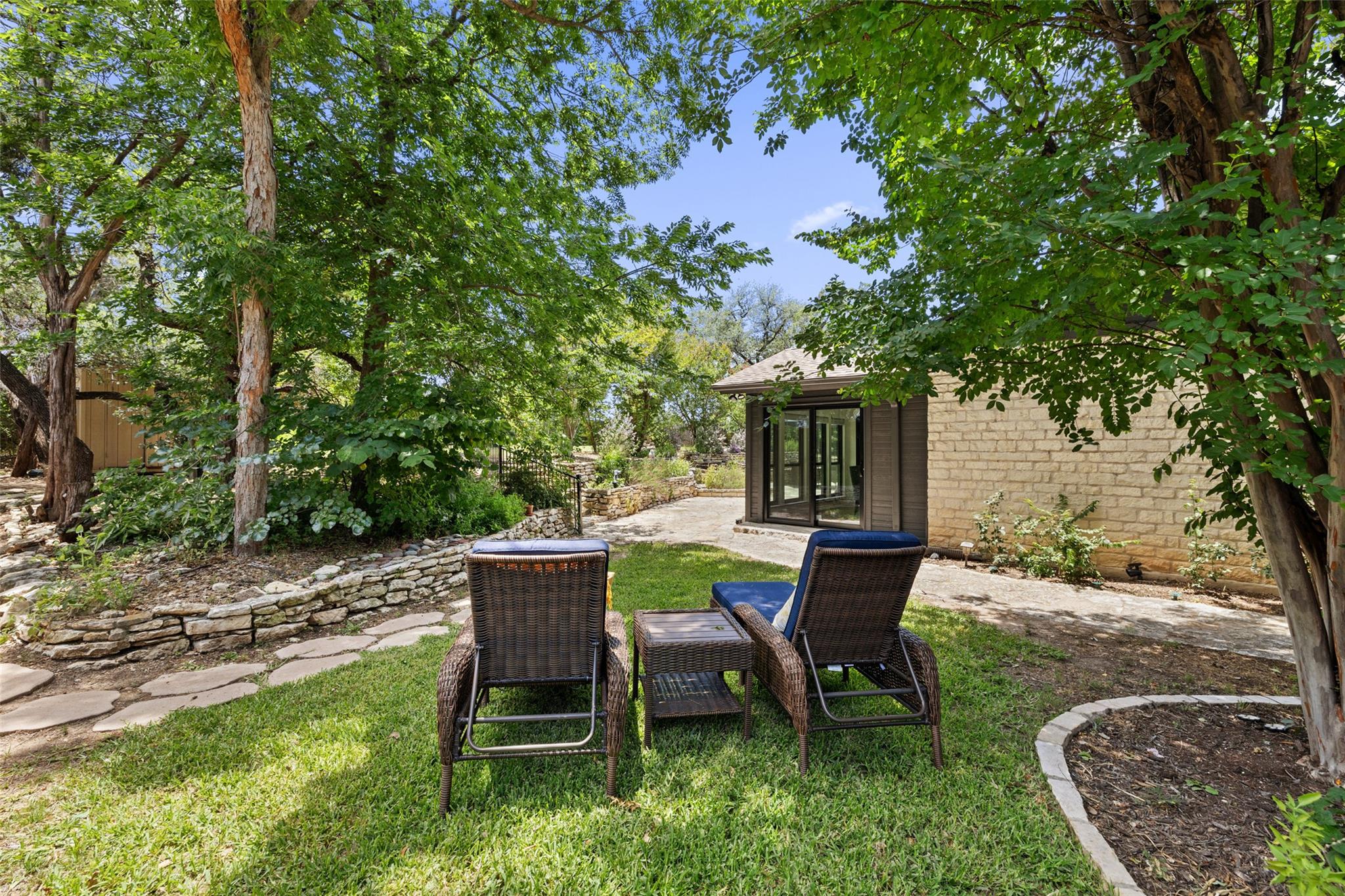 103 Schooner Dr, Lakeway, TX 78738