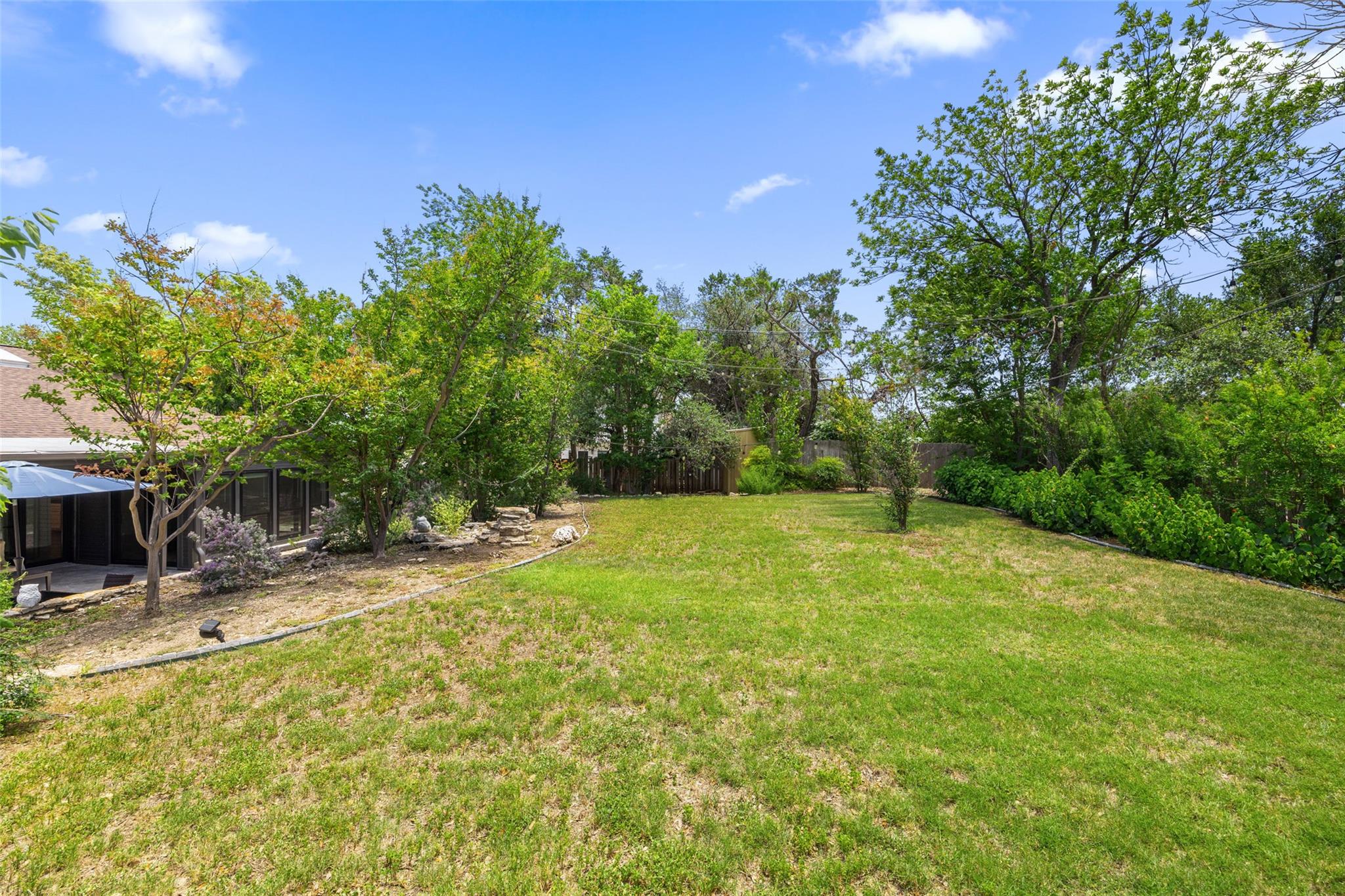 103 Schooner Dr, Lakeway, TX 78738