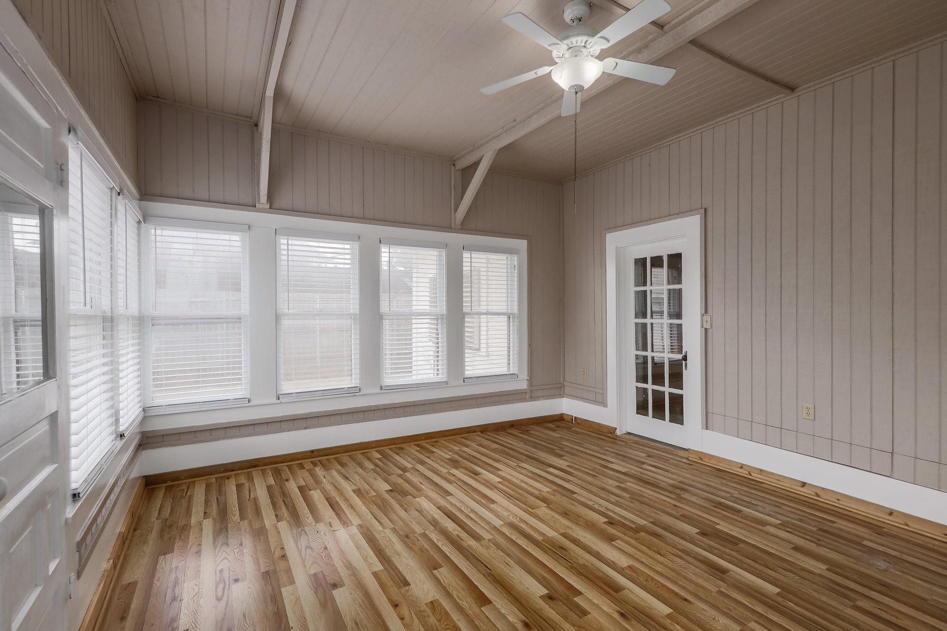 804 Main St, Liberty Hill, TX 78642