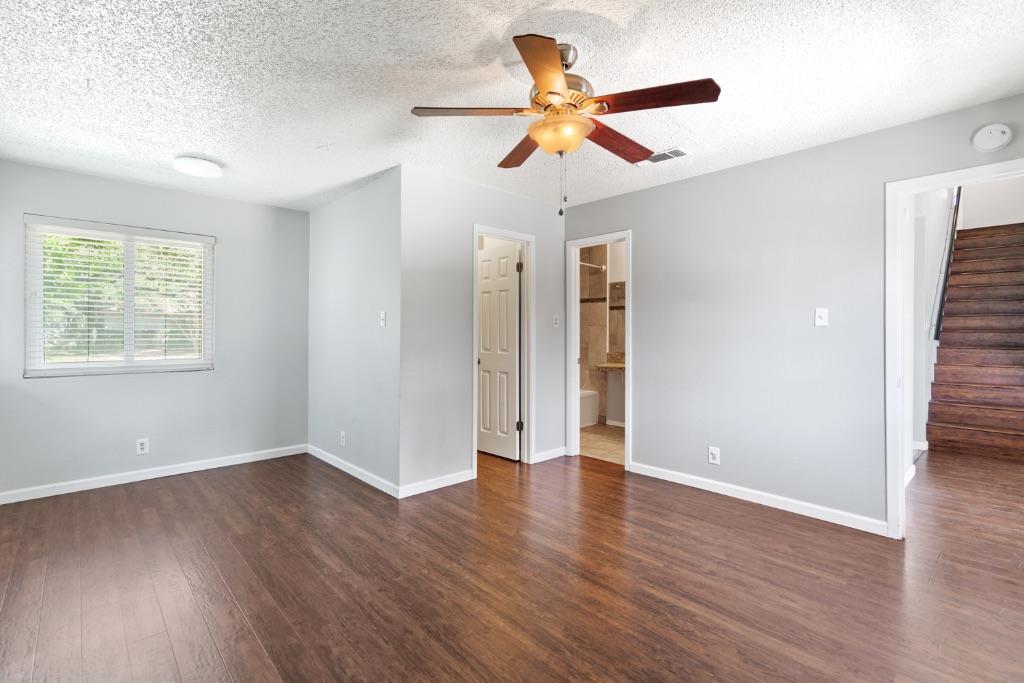 302 Splitrock St, Round Rock, TX 78681