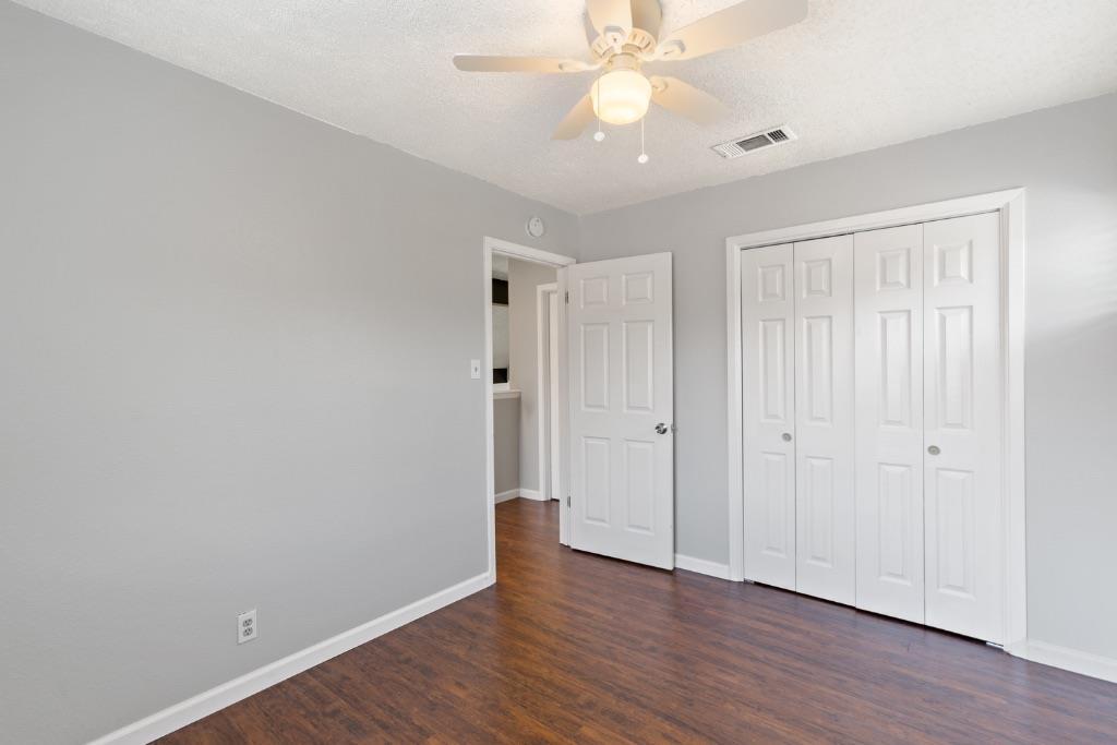 302 Splitrock St, Round Rock, TX 78681