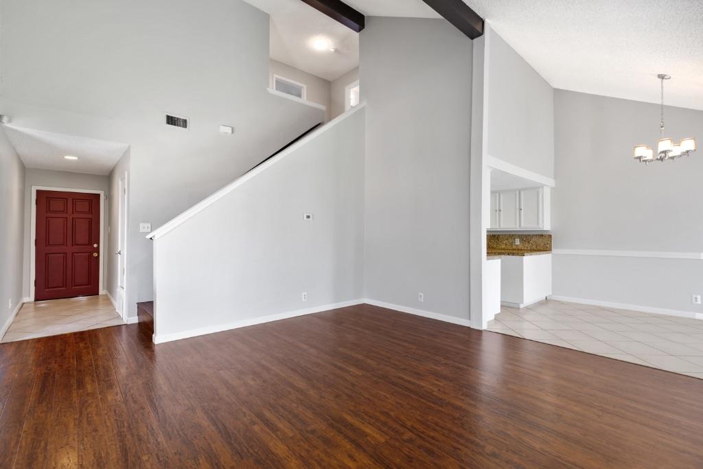 302 Splitrock St, Round Rock, TX 78681