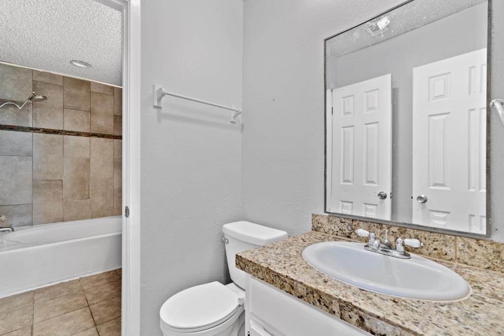 302 Splitrock St, Round Rock, TX 78681