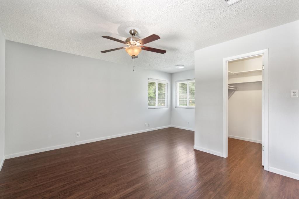 302 Splitrock St, Round Rock, TX 78681