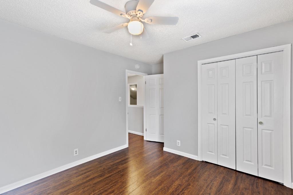 302 Splitrock St, Round Rock, TX 78681