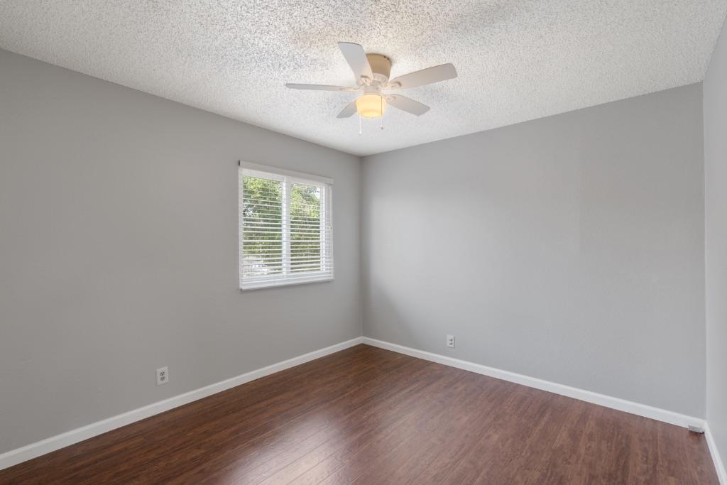 302 Splitrock St, Round Rock, TX 78681