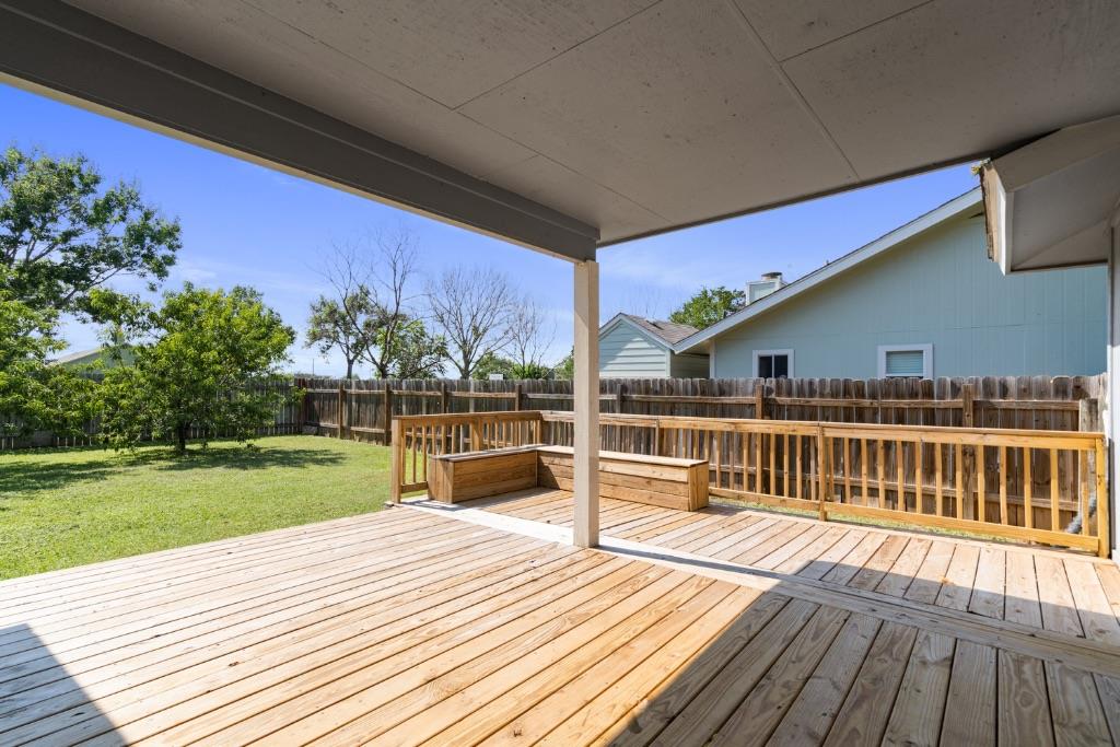 302 Splitrock St, Round Rock, TX 78681