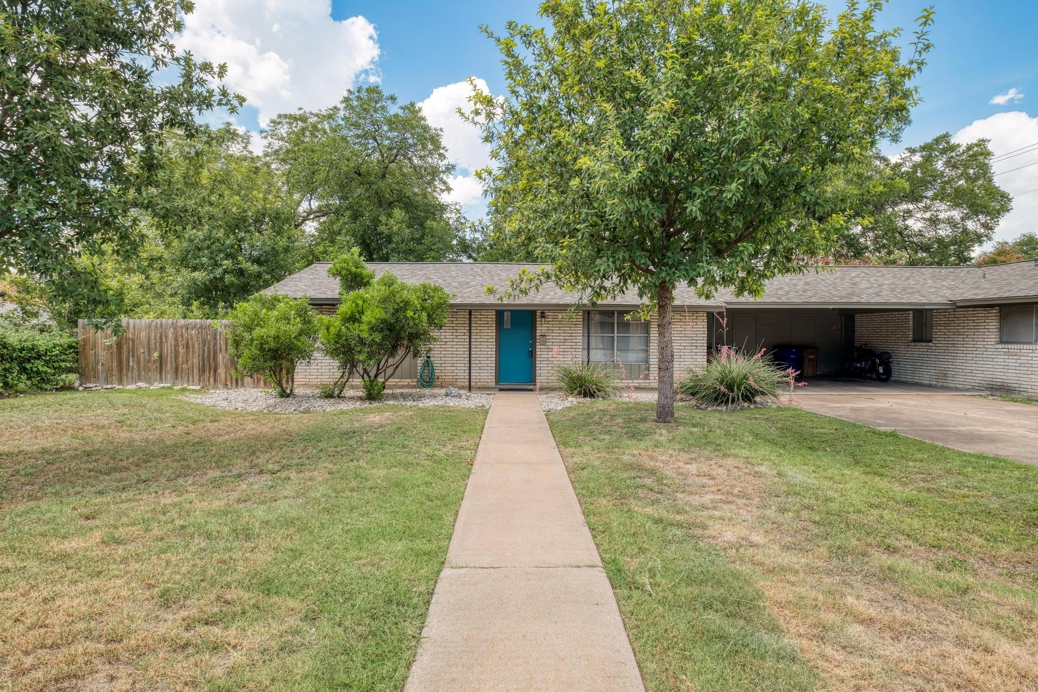 2202 Colfax Ave, Austin, TX 78757