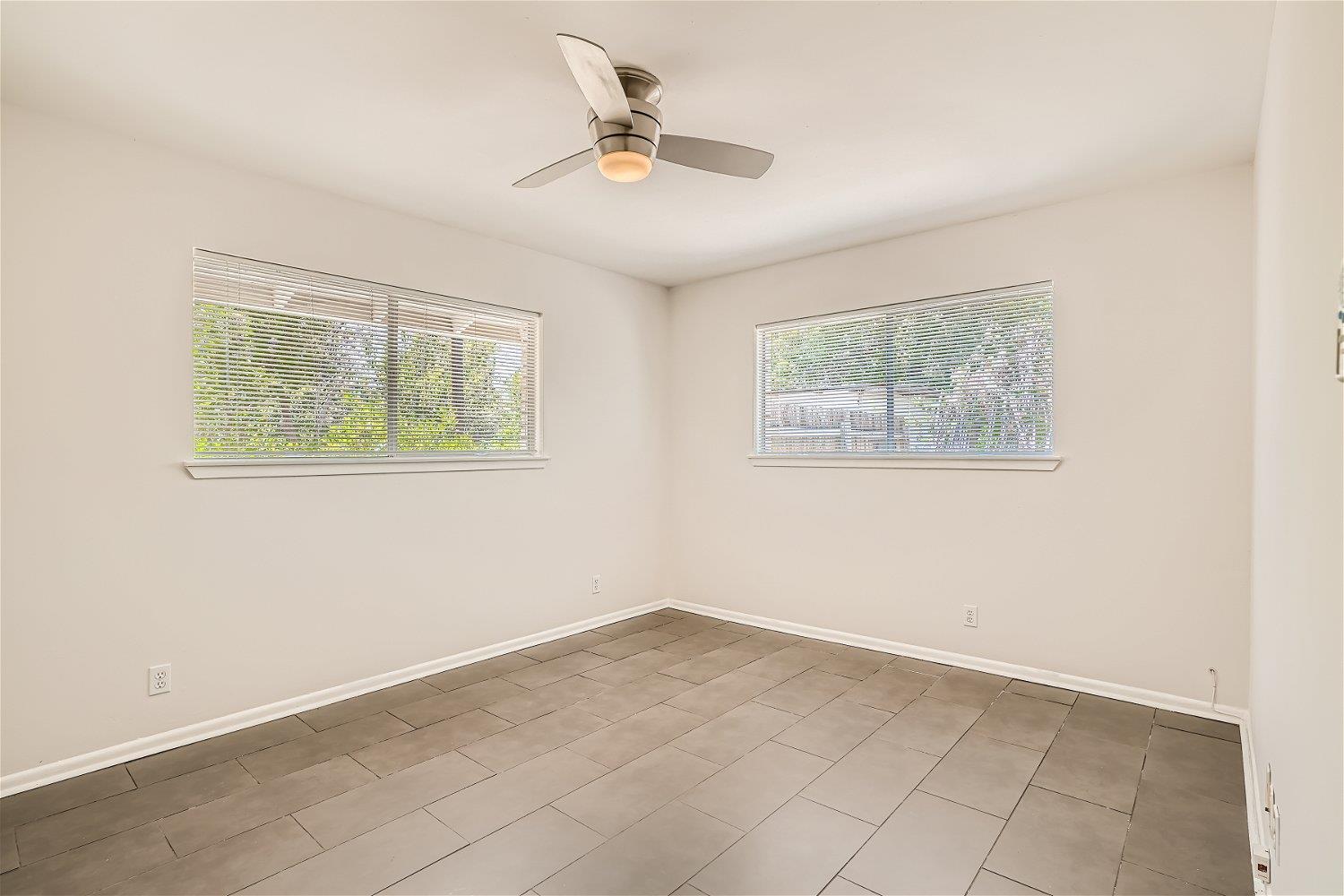 2202 Colfax Ave, Austin, TX 78757