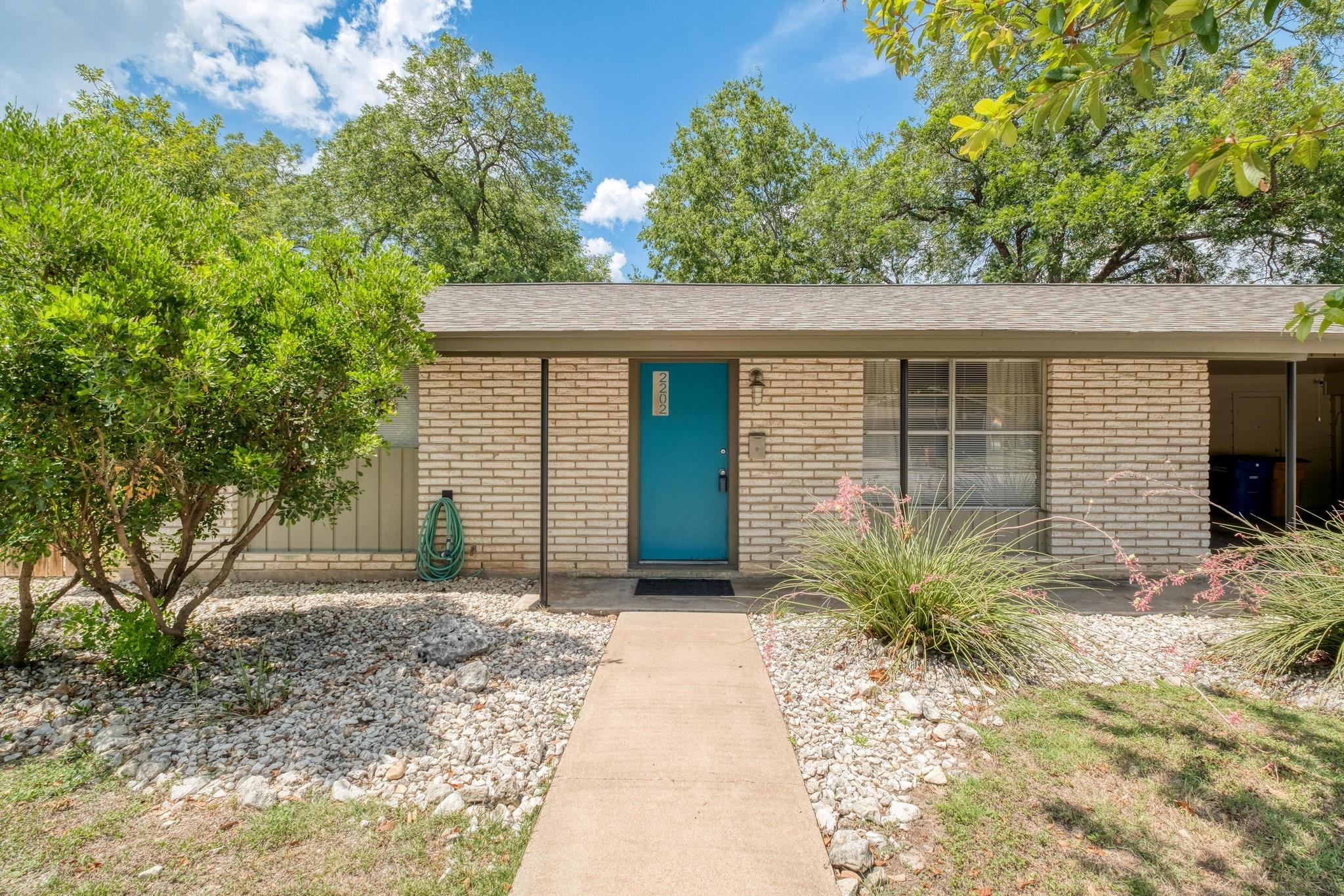 2202 Colfax Ave, Austin, TX 78757