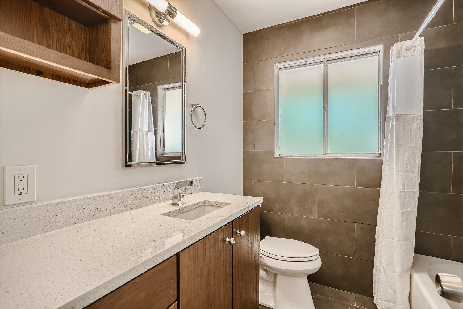 2202 Colfax Ave, Austin, TX 78757