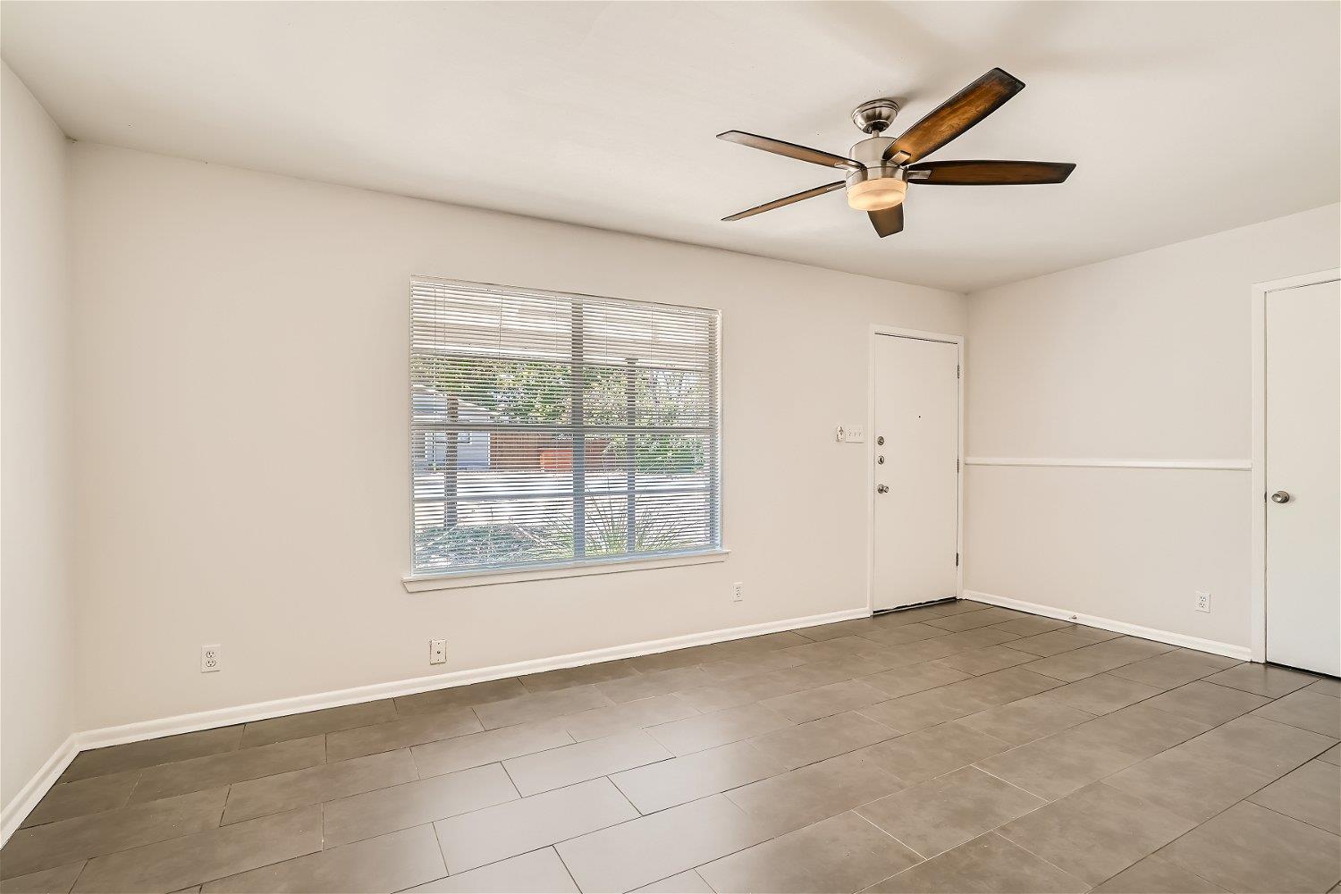 2202 Colfax Ave, Austin, TX 78757