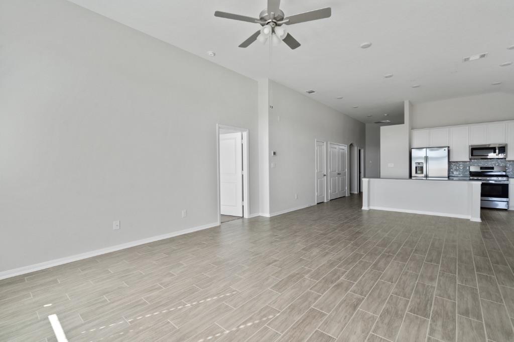 829 Blue Oak Boulevard, San Marcos, TX 78666