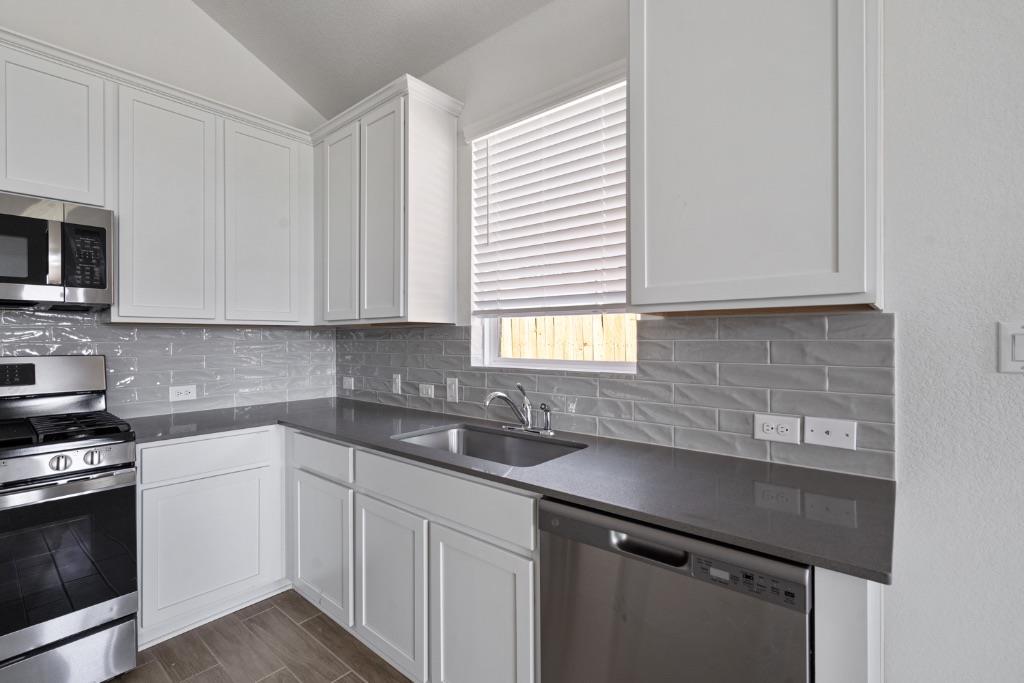 829 Blue Oak Boulevard, San Marcos, TX 78666