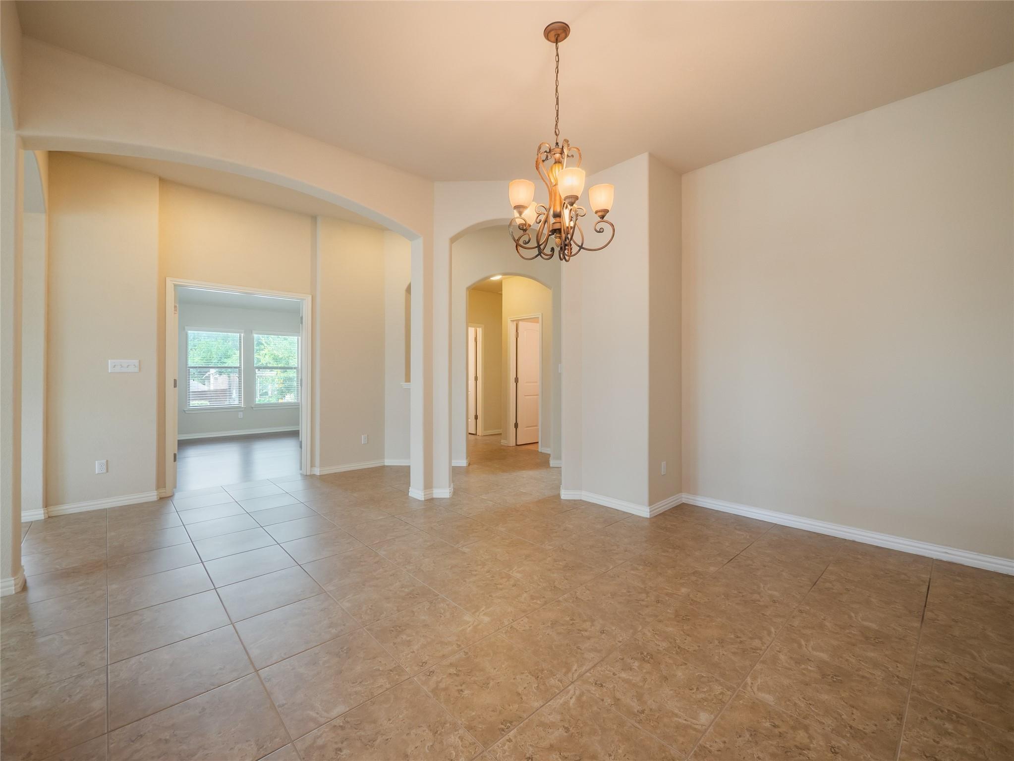 457 Monahans Dr, Georgetown, TX 78628