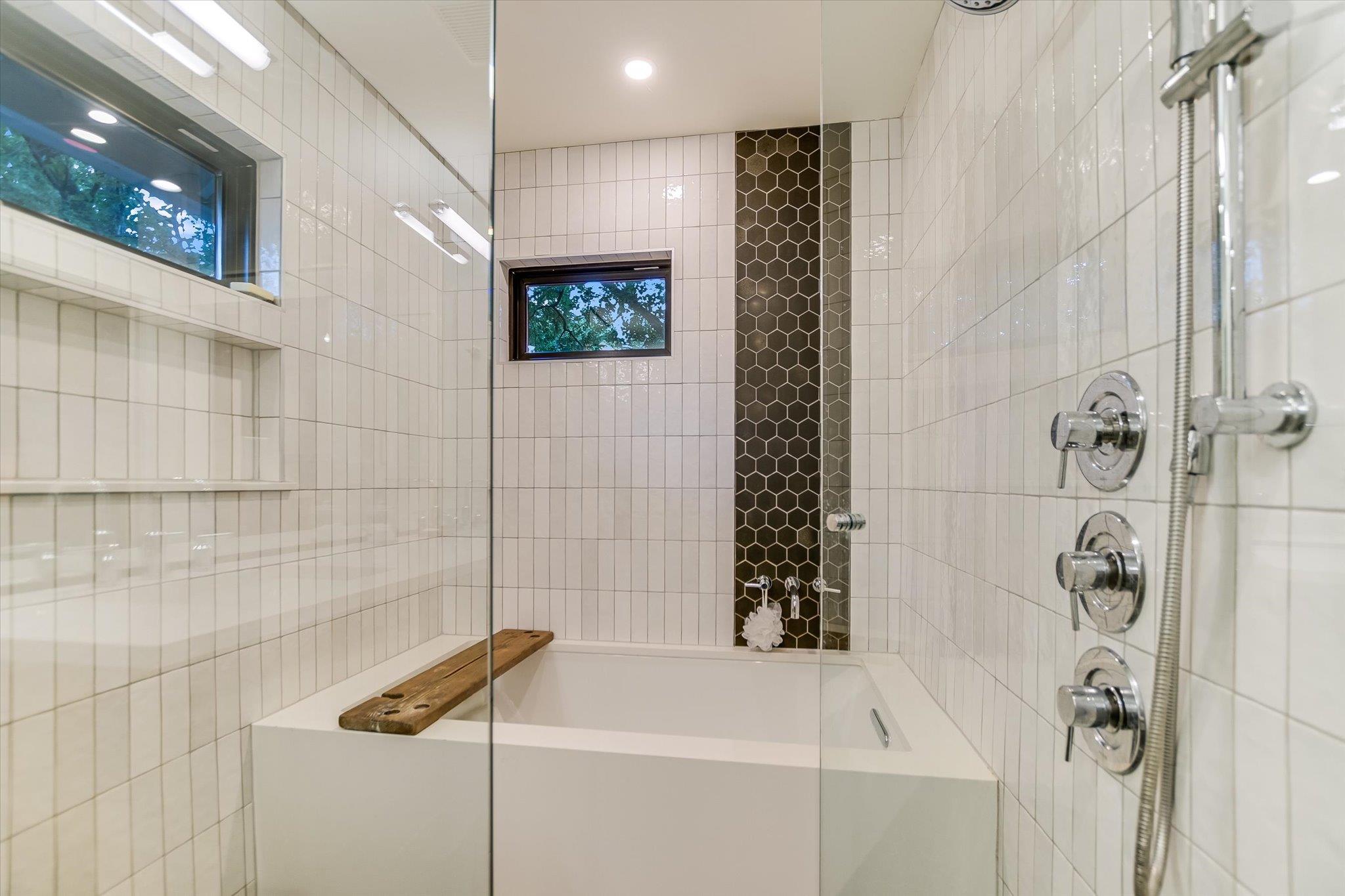 1305 Kinney Ave # 1, Austin, TX 78704