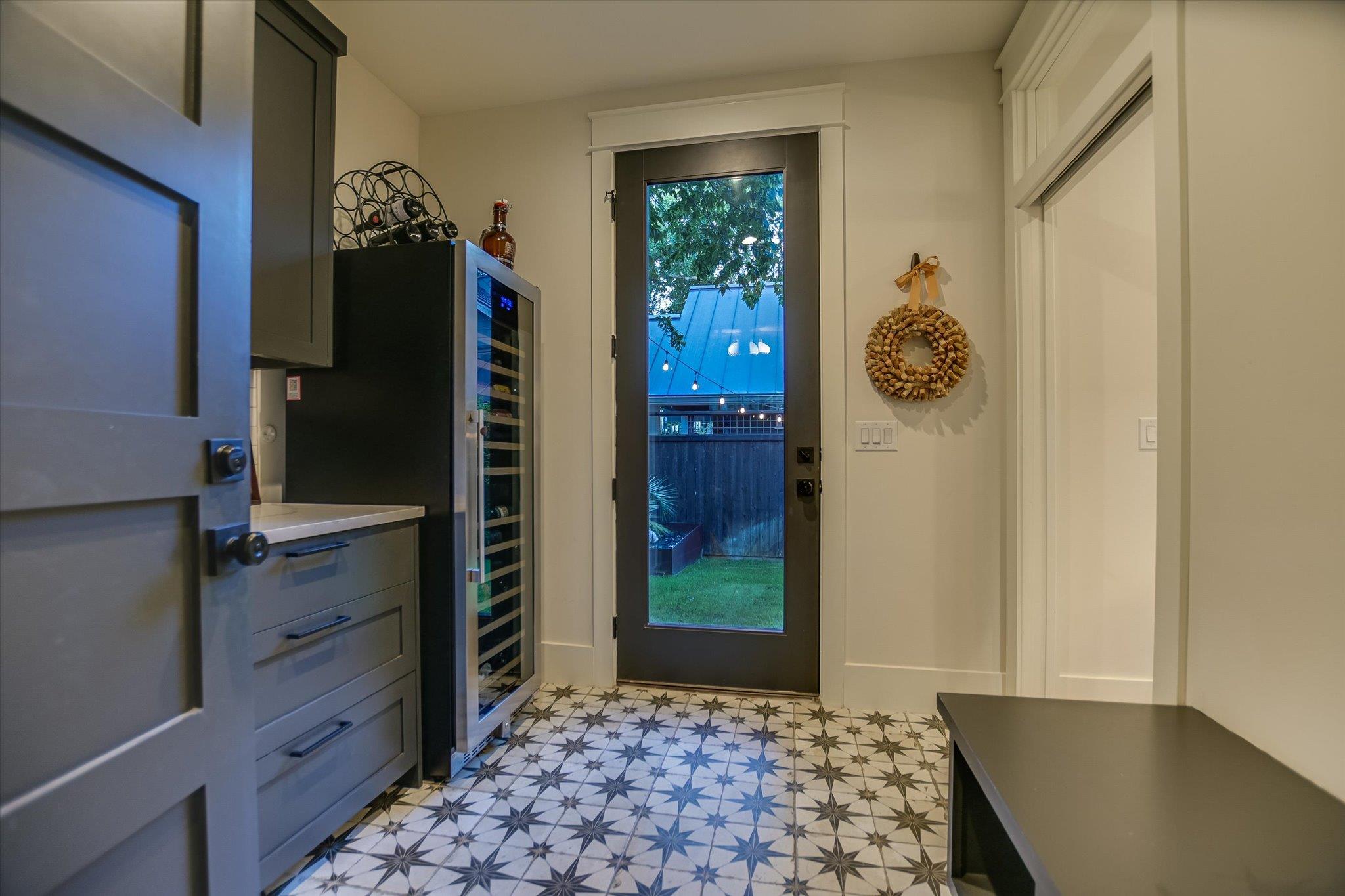 1305 Kinney Ave # 1, Austin, TX 78704