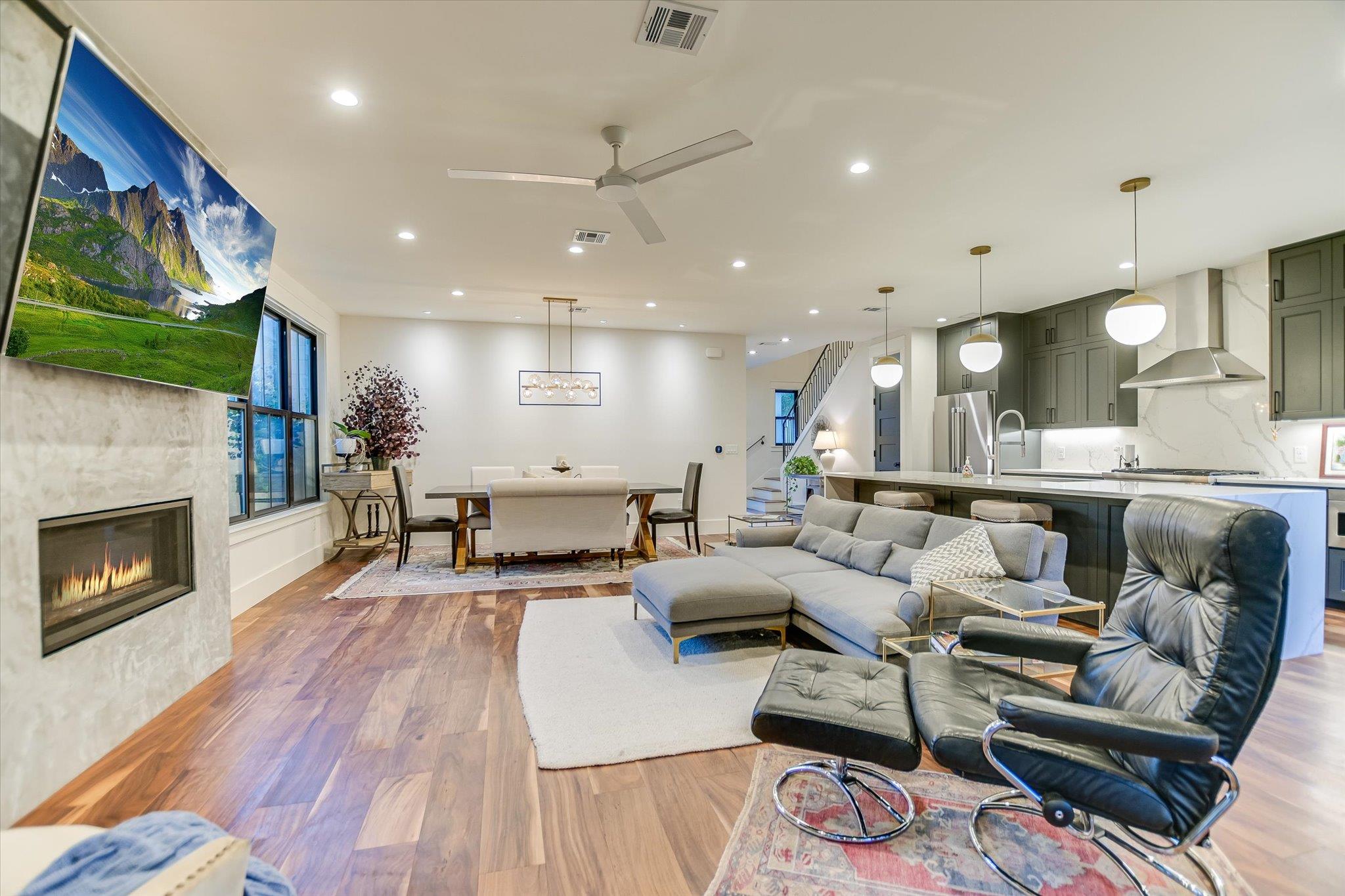 1305 Kinney Ave # 1, Austin, TX 78704