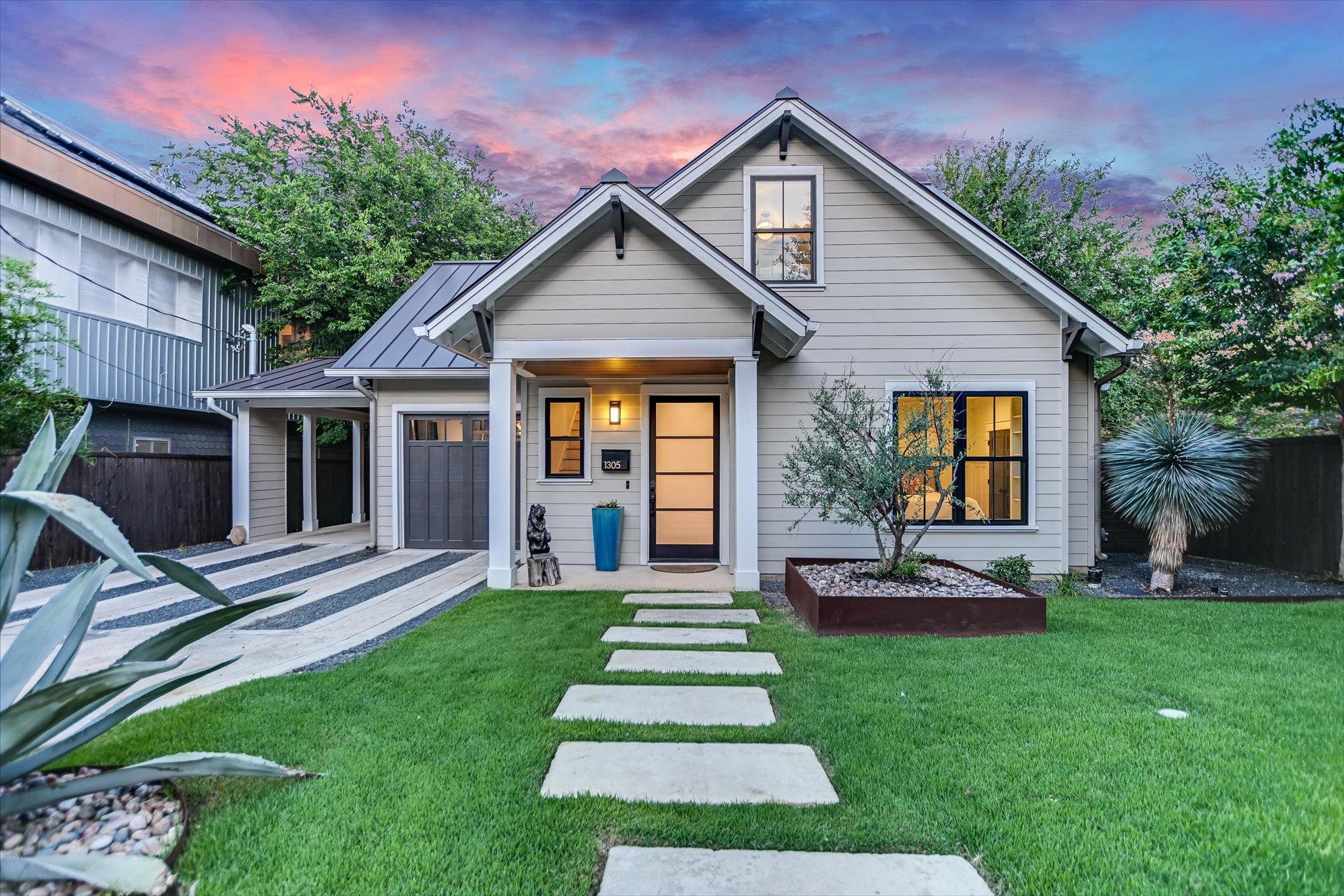 1305 Kinney Ave # 1, Austin, TX 78704