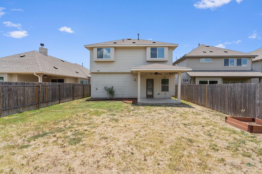 607 Stampede Rd, San Marcos, TX 78666