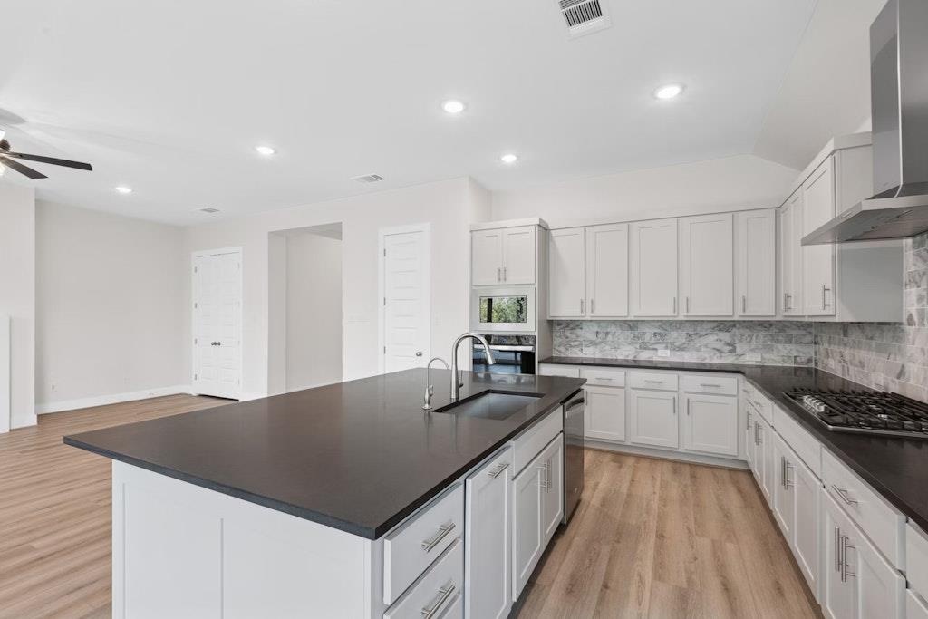 382 Double Eagle Ranch Dr, Cedar Creek, TX 78612