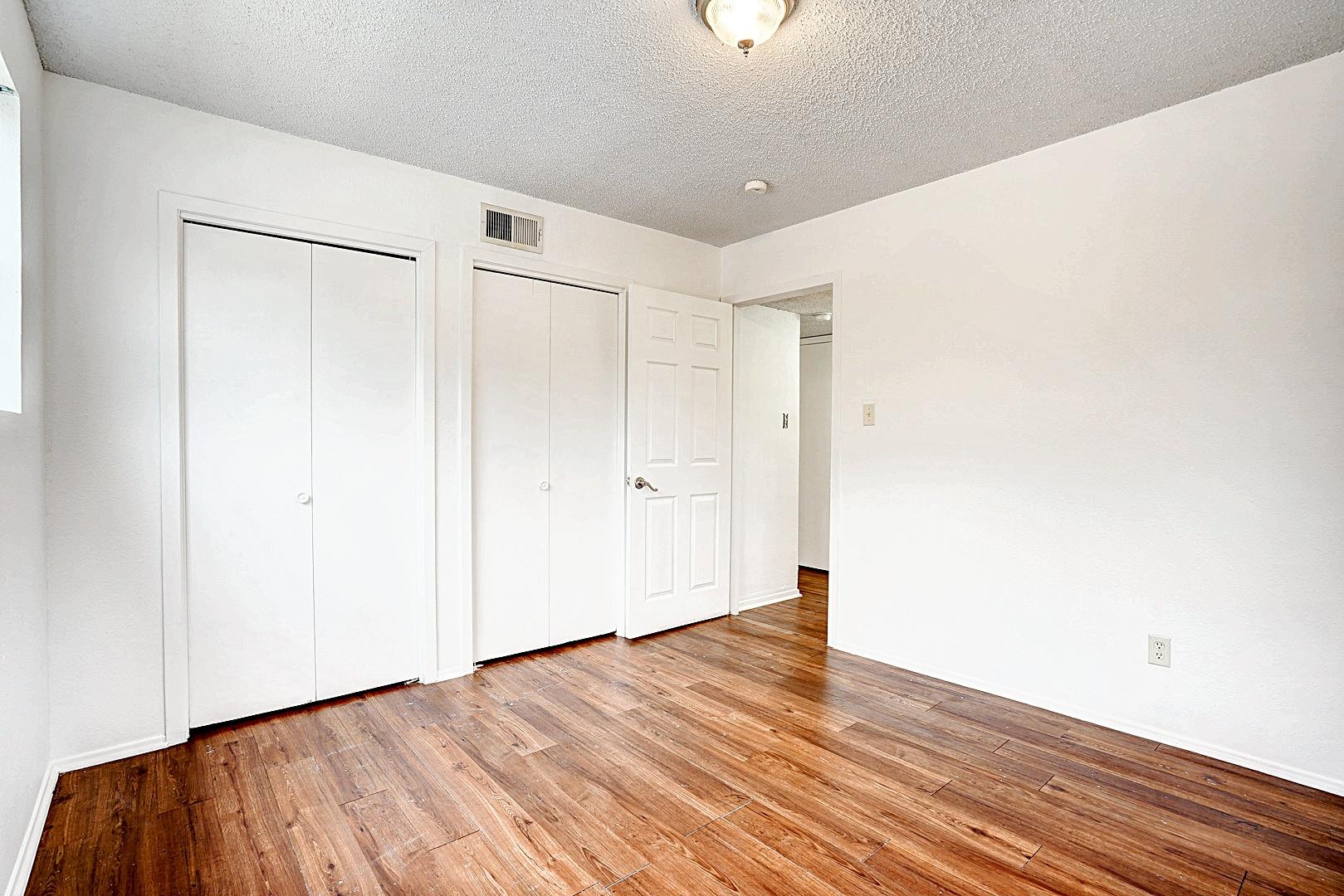 728 Old Martindale Rd, San Marcos, TX 78666