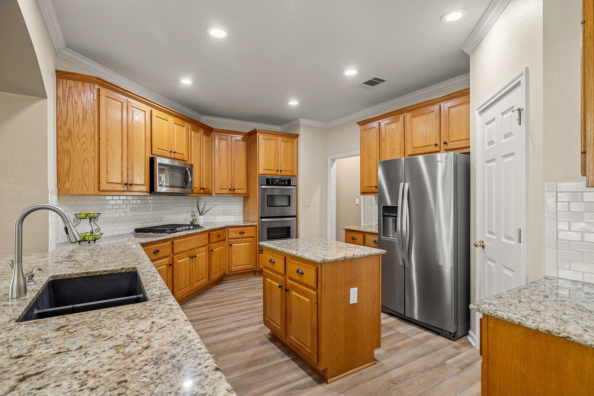 2604 Zambia Dr, Cedar Park, TX 78613