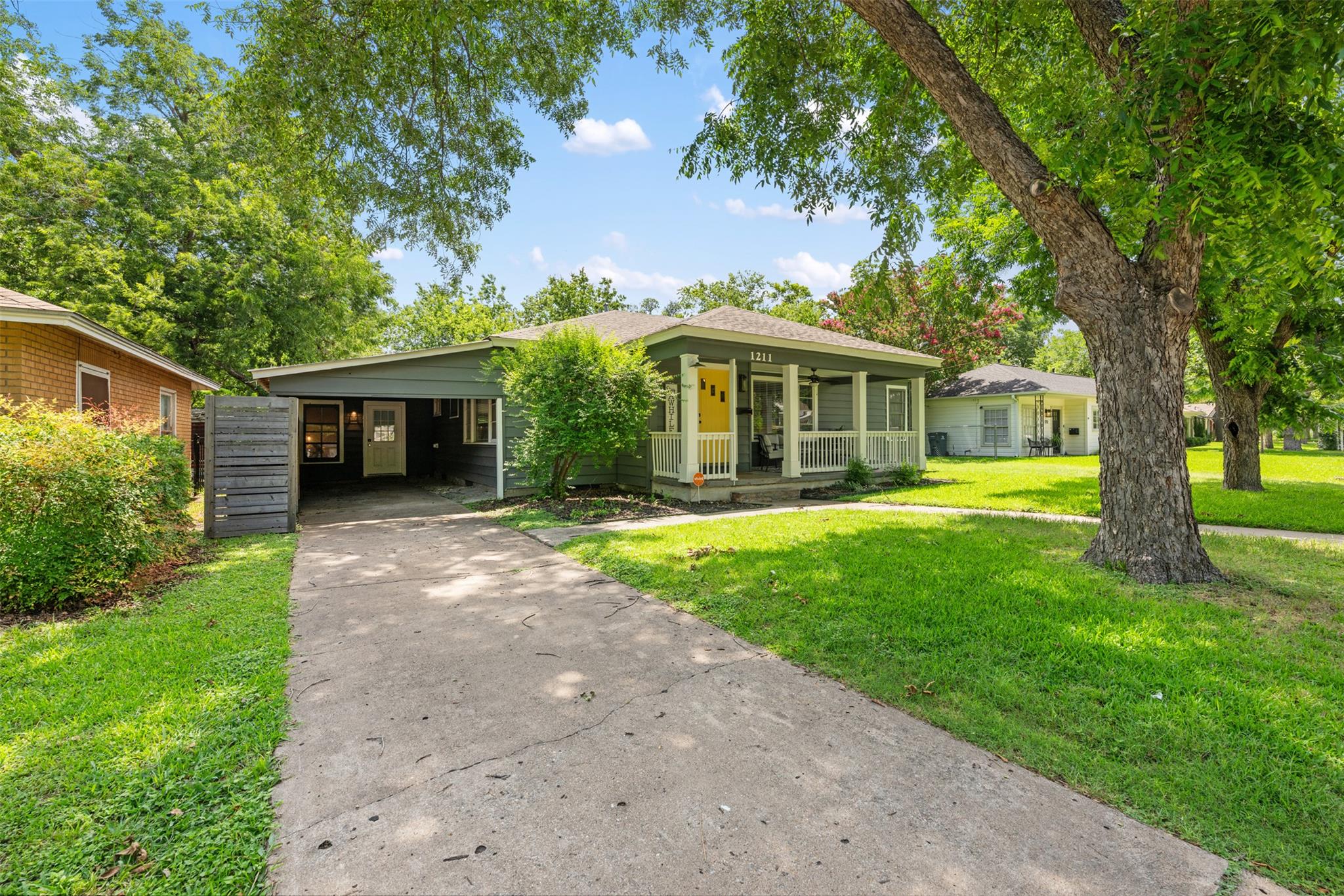 1211 S Church St, Georgetown, TX 78626