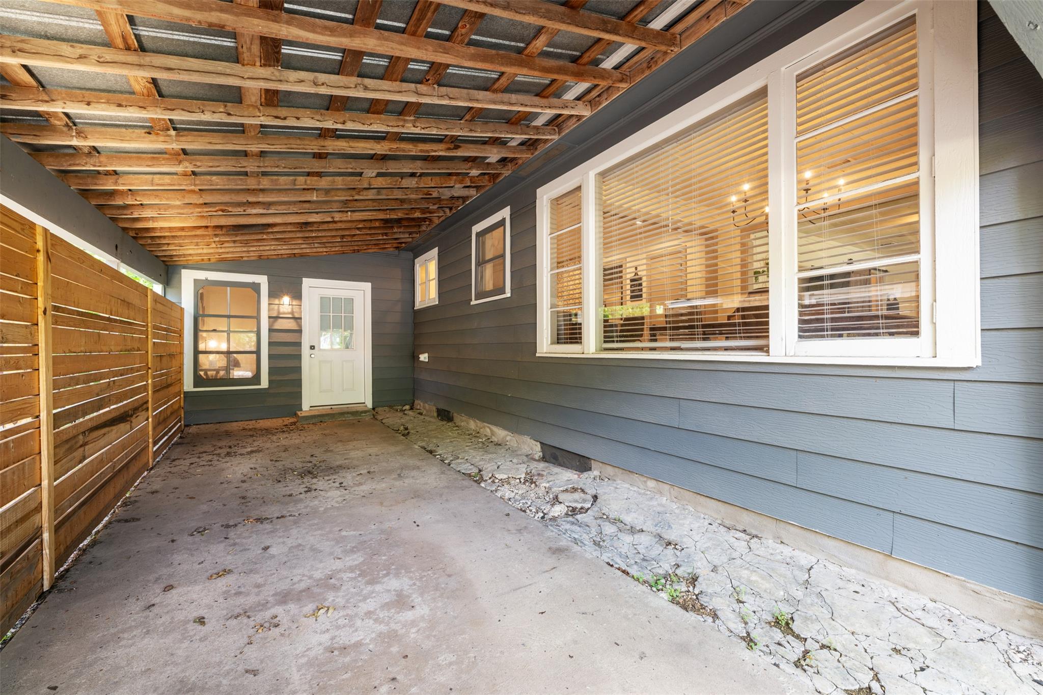 1211 S Church St, Georgetown, TX 78626