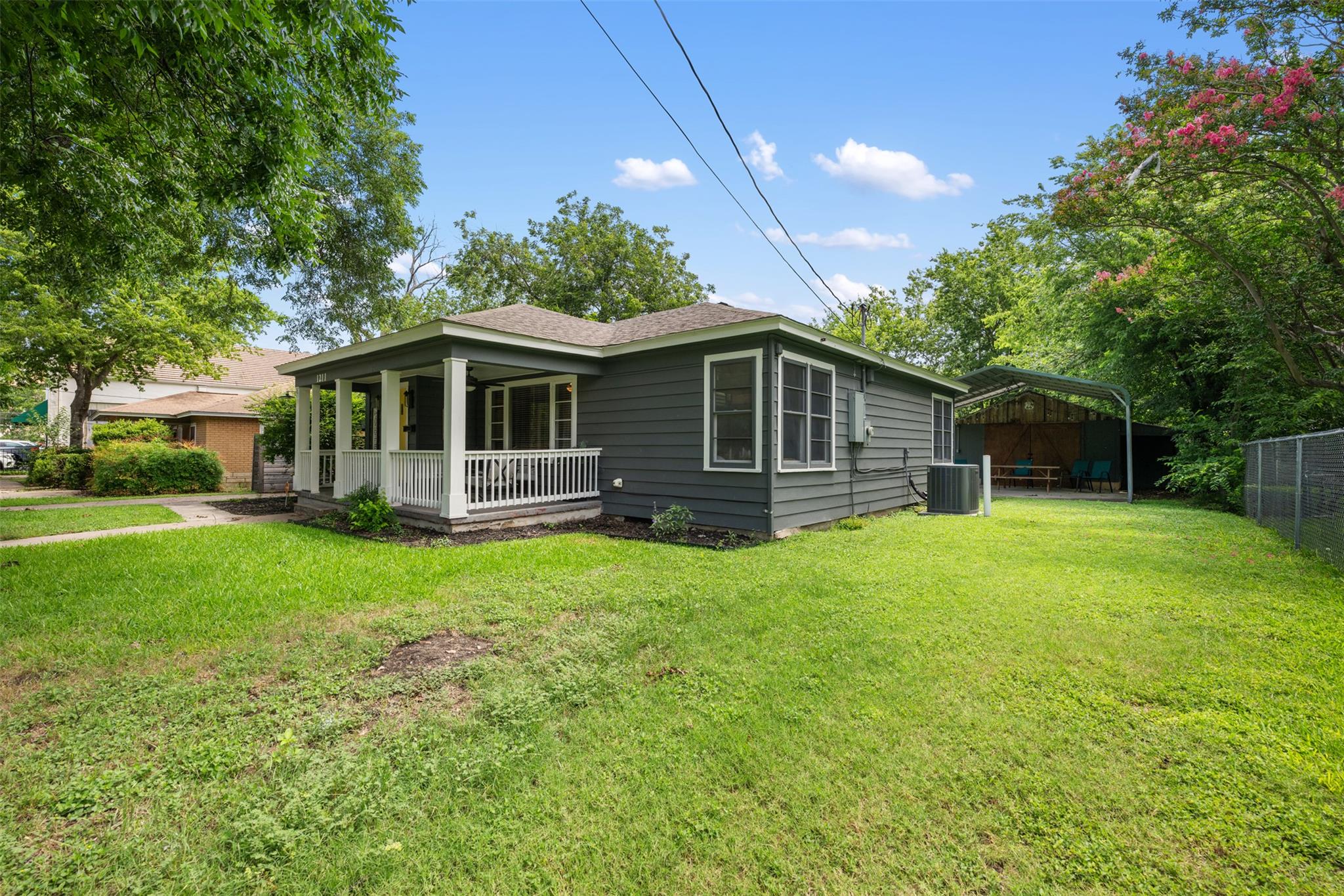 1211 S Church St, Georgetown, TX 78626