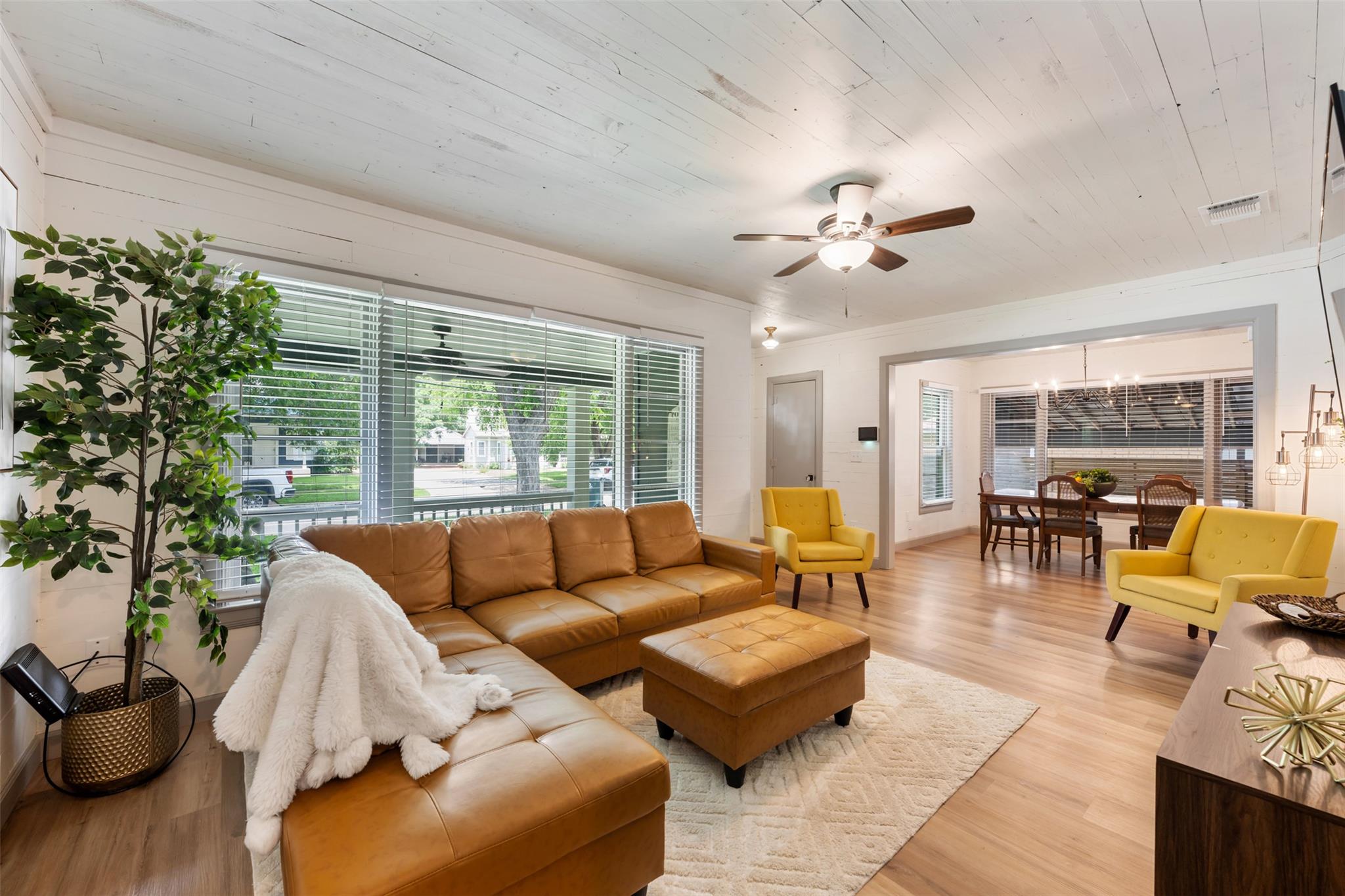 1211 S Church St, Georgetown, TX 78626