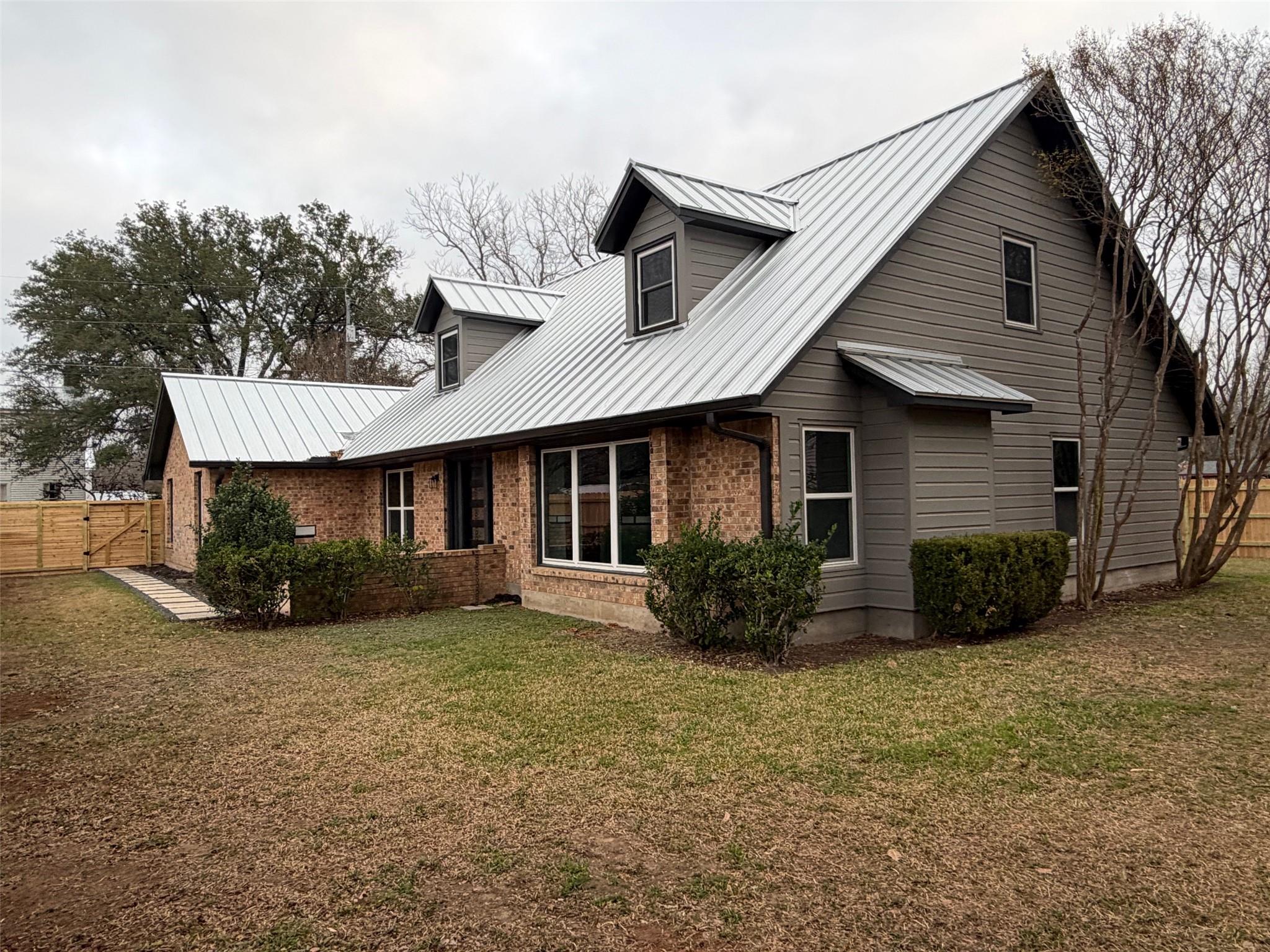 503 Elm St, Bastrop, TX 78602