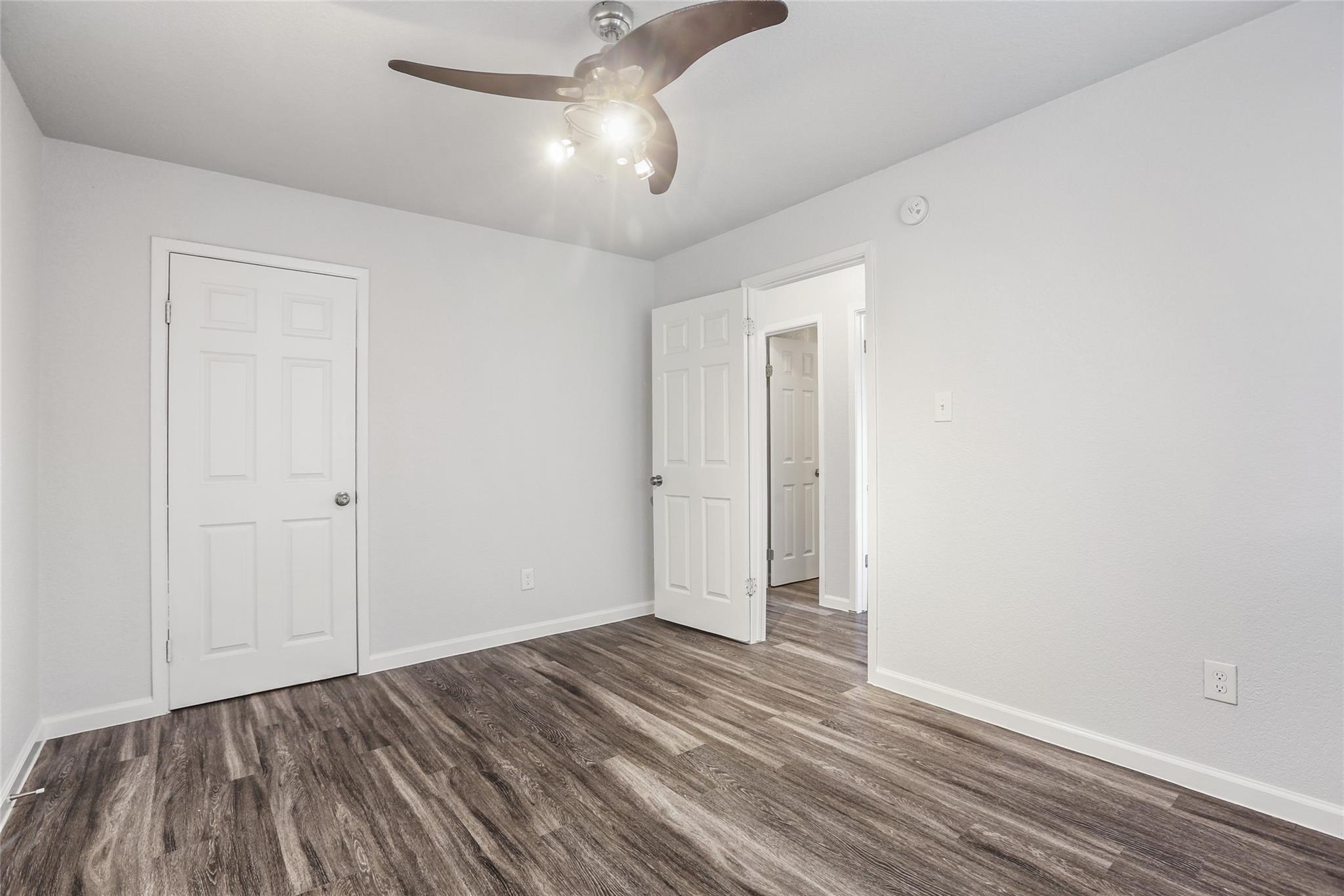 7415 VINTAGE HILLS Dr # D, Austin, TX 78723