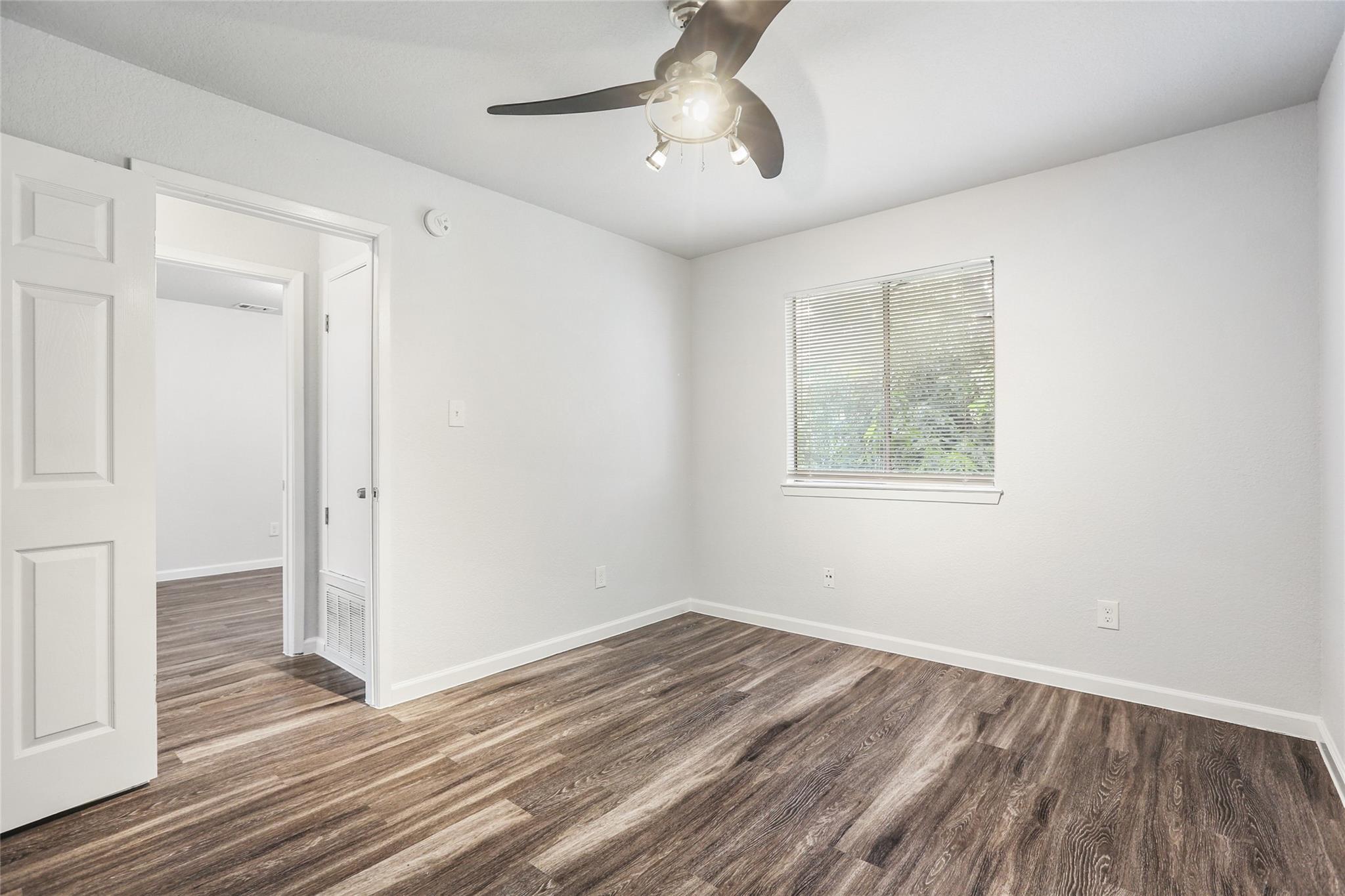7415 VINTAGE HILLS Dr # D, Austin, TX 78723