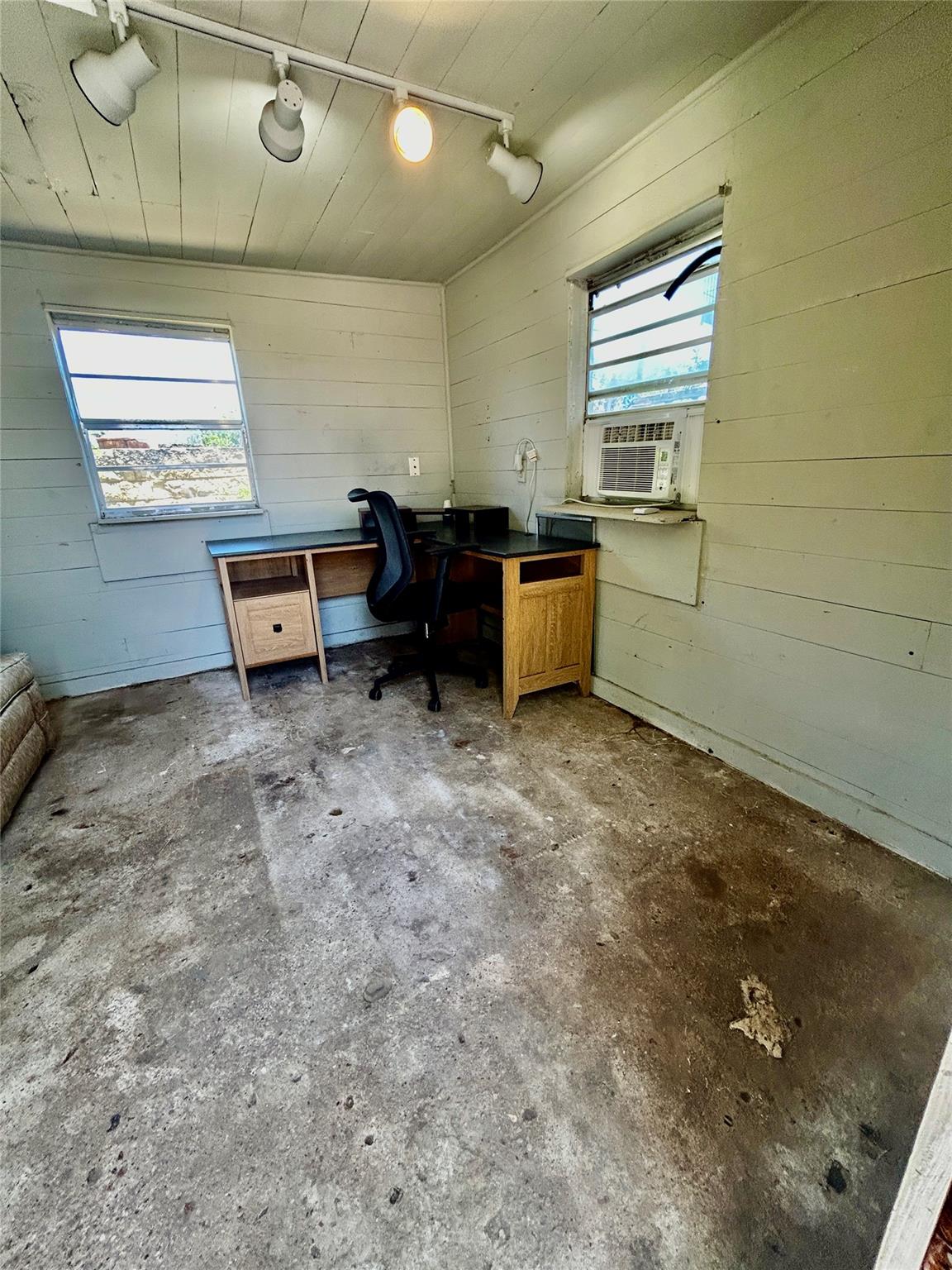 212 Bluebonnet Ln, Liberty Hill, TX 78642