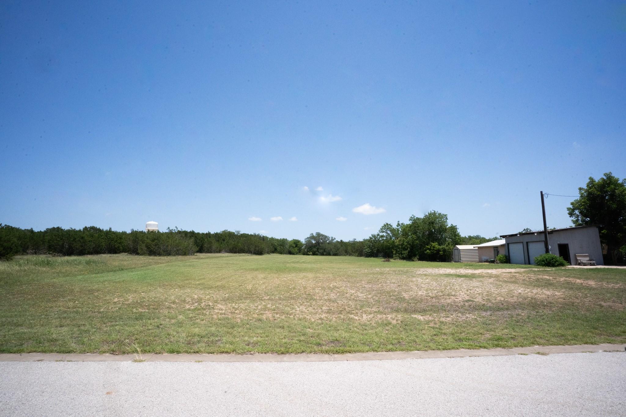 212 Bluebonnet Ln, Liberty Hill, TX 78642