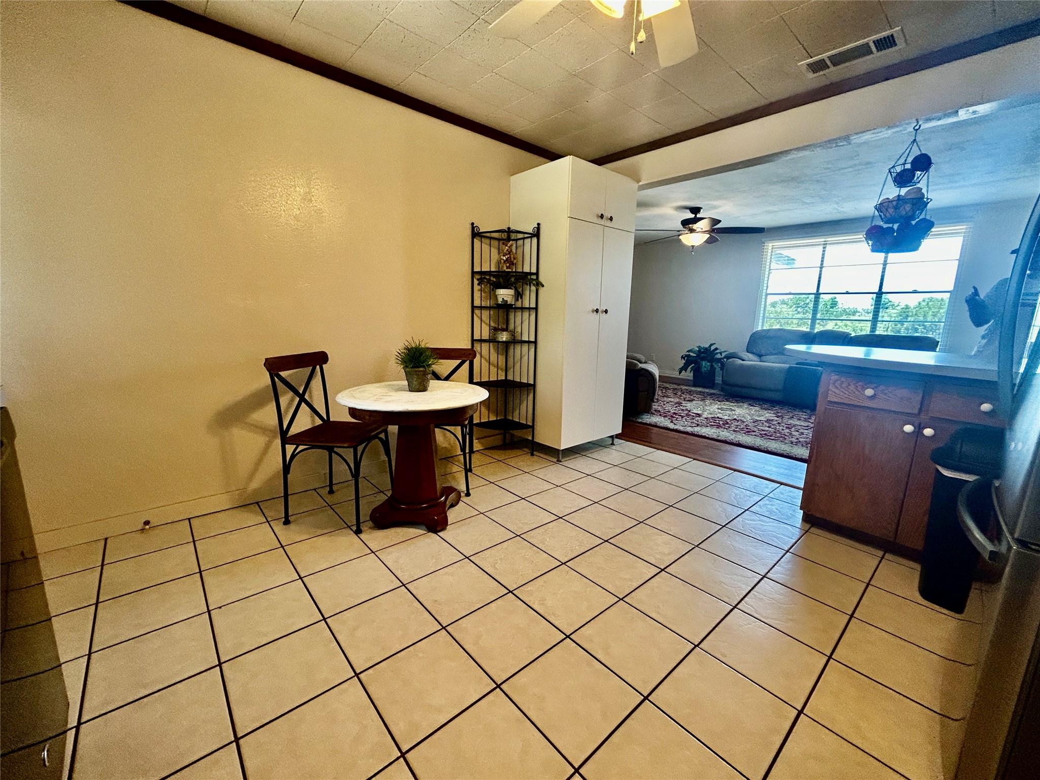 212 Bluebonnet Ln, Liberty Hill, TX 78642