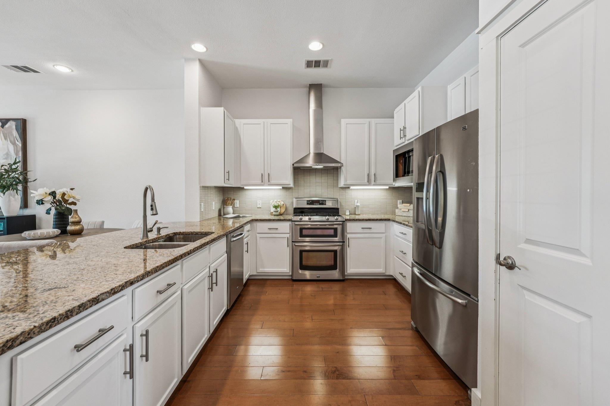 2520 Bluebonnet Ln # 48, Austin, TX 78704