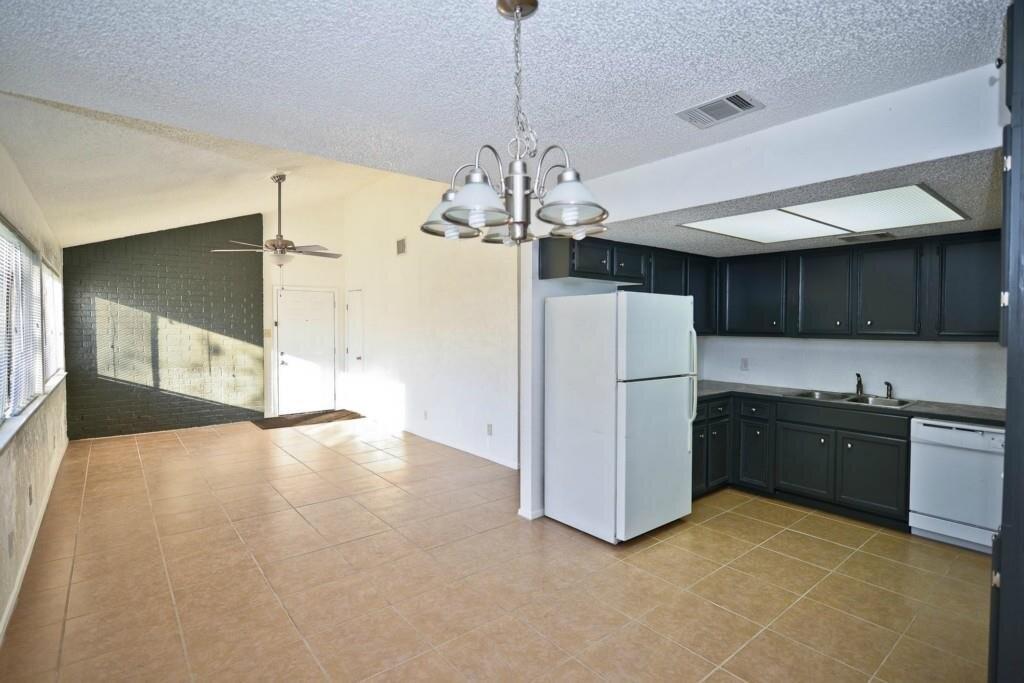 1201 Westcott Dr # A, Round Rock, TX 78664
