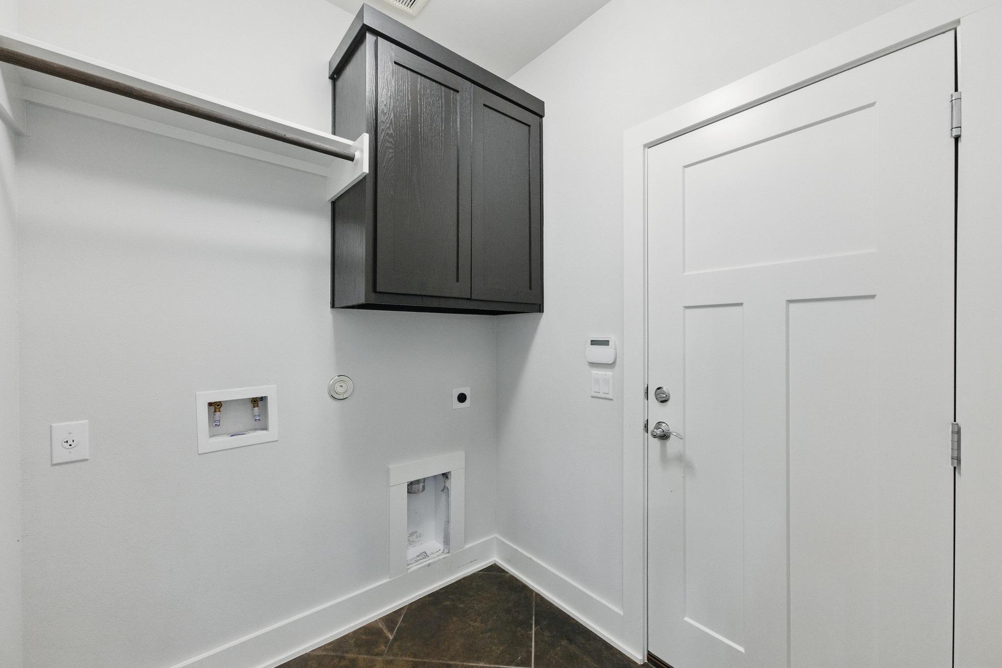 10605 Creekwood Cir, Dripping Springs, TX 78620