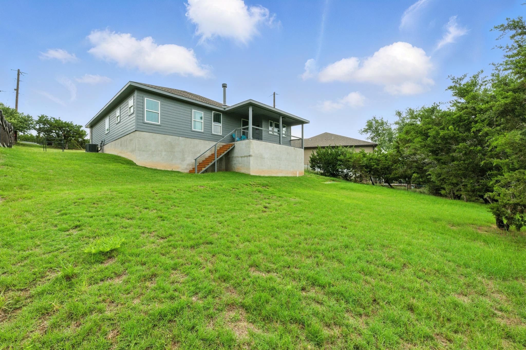 10605 Creekwood Cir, Dripping Springs, TX 78620