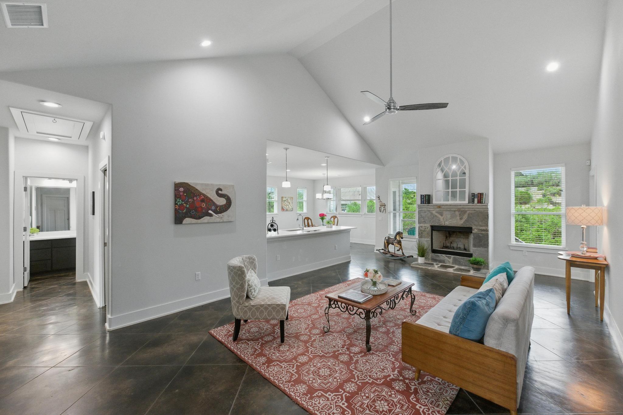 10605 Creekwood Cir, Dripping Springs, TX 78620