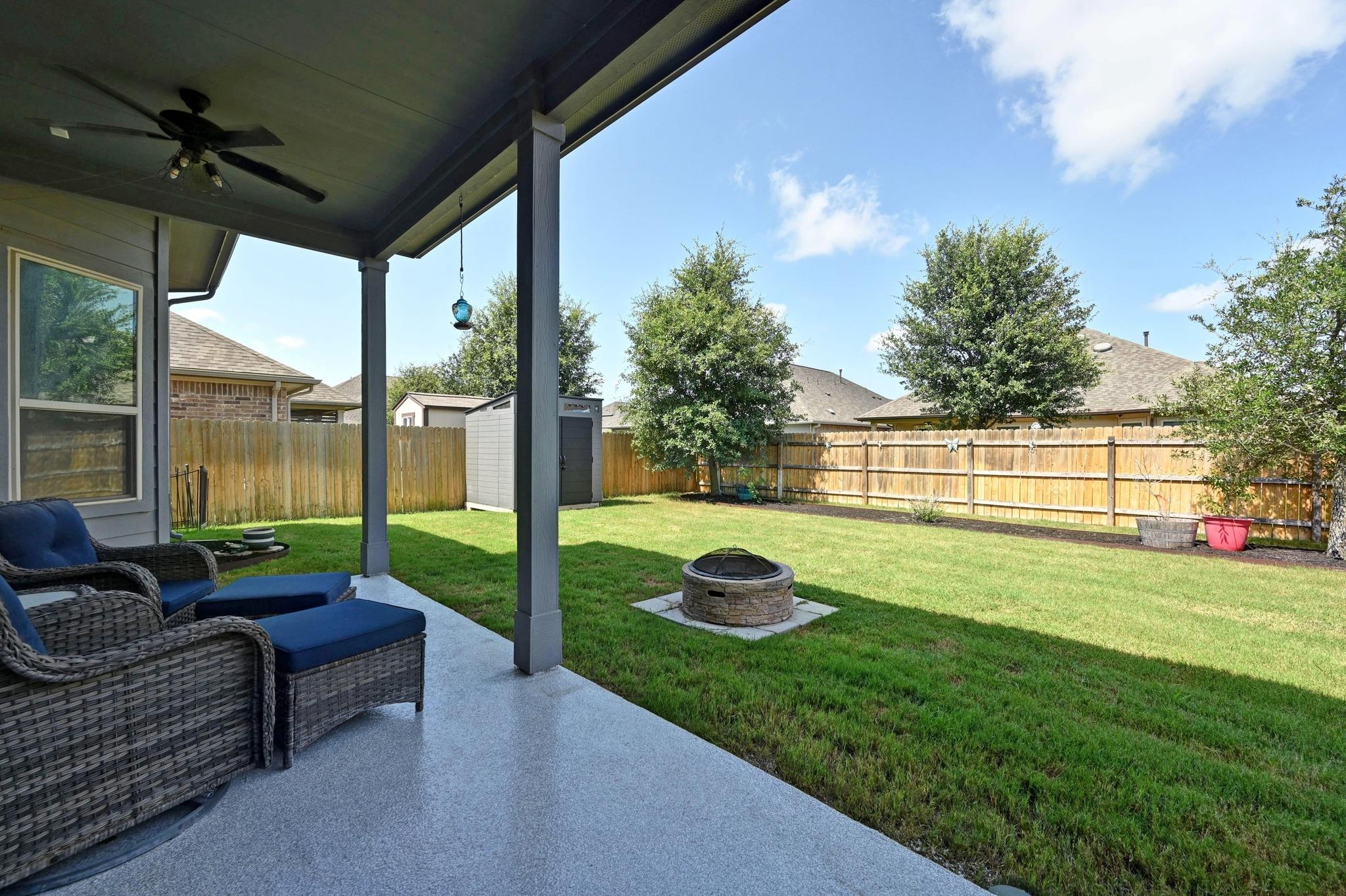 198 Danbark Dr, Buda, TX 78610