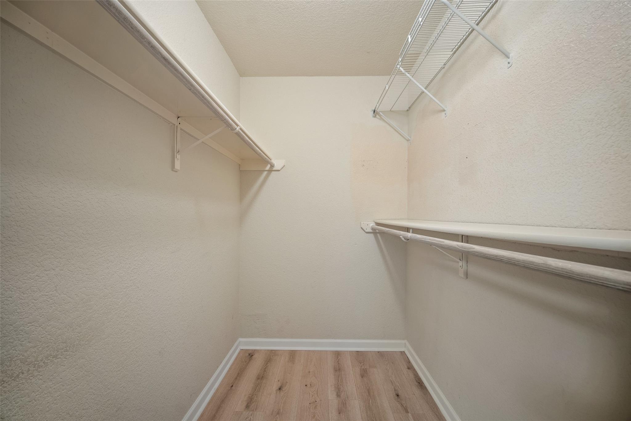 1009 Laurelleaf Dr, Pflugerville, TX 78660