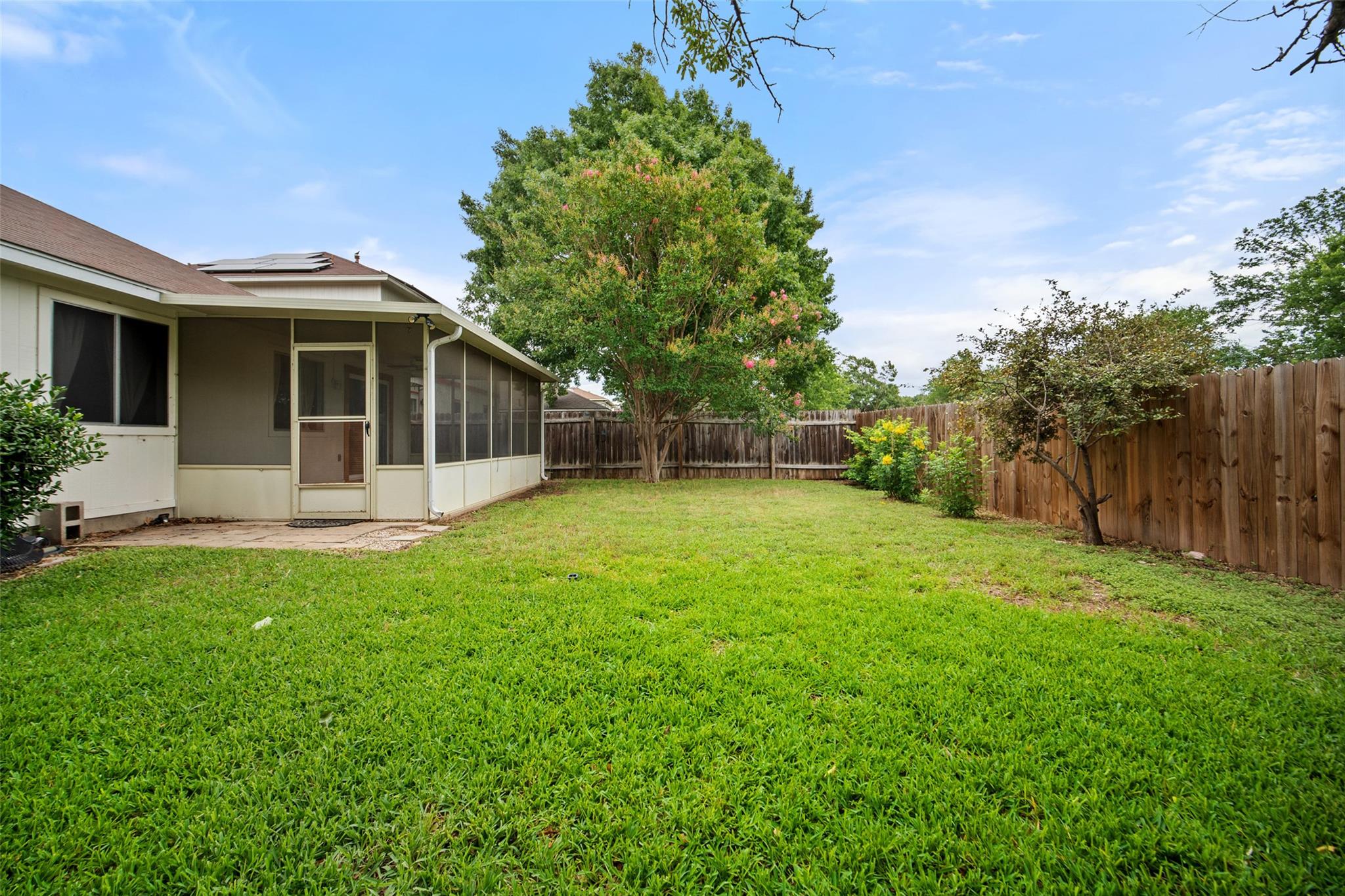 1009 Laurelleaf Dr, Pflugerville, TX 78660
