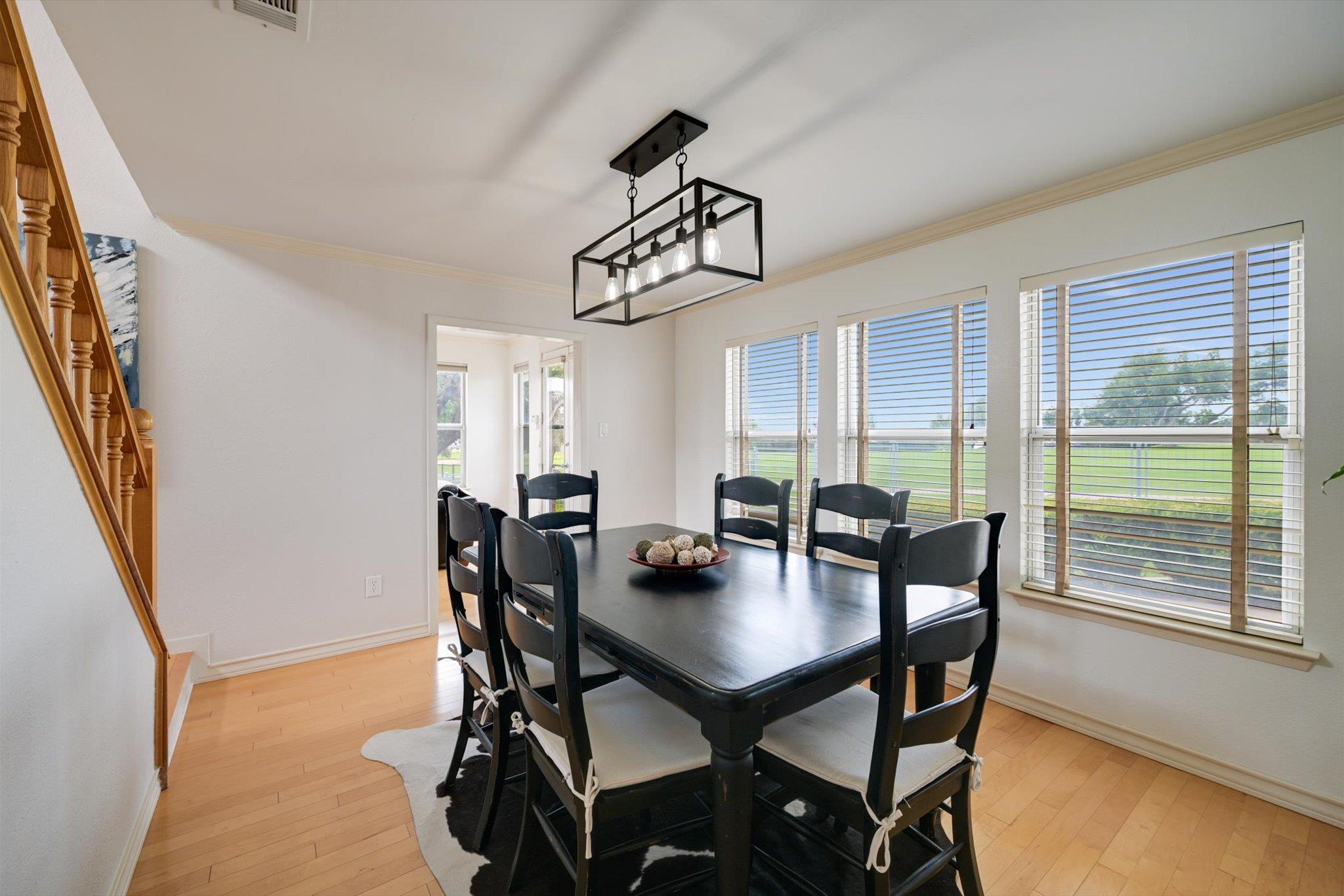 5731 Misty Hill Cv, Austin, TX 78759