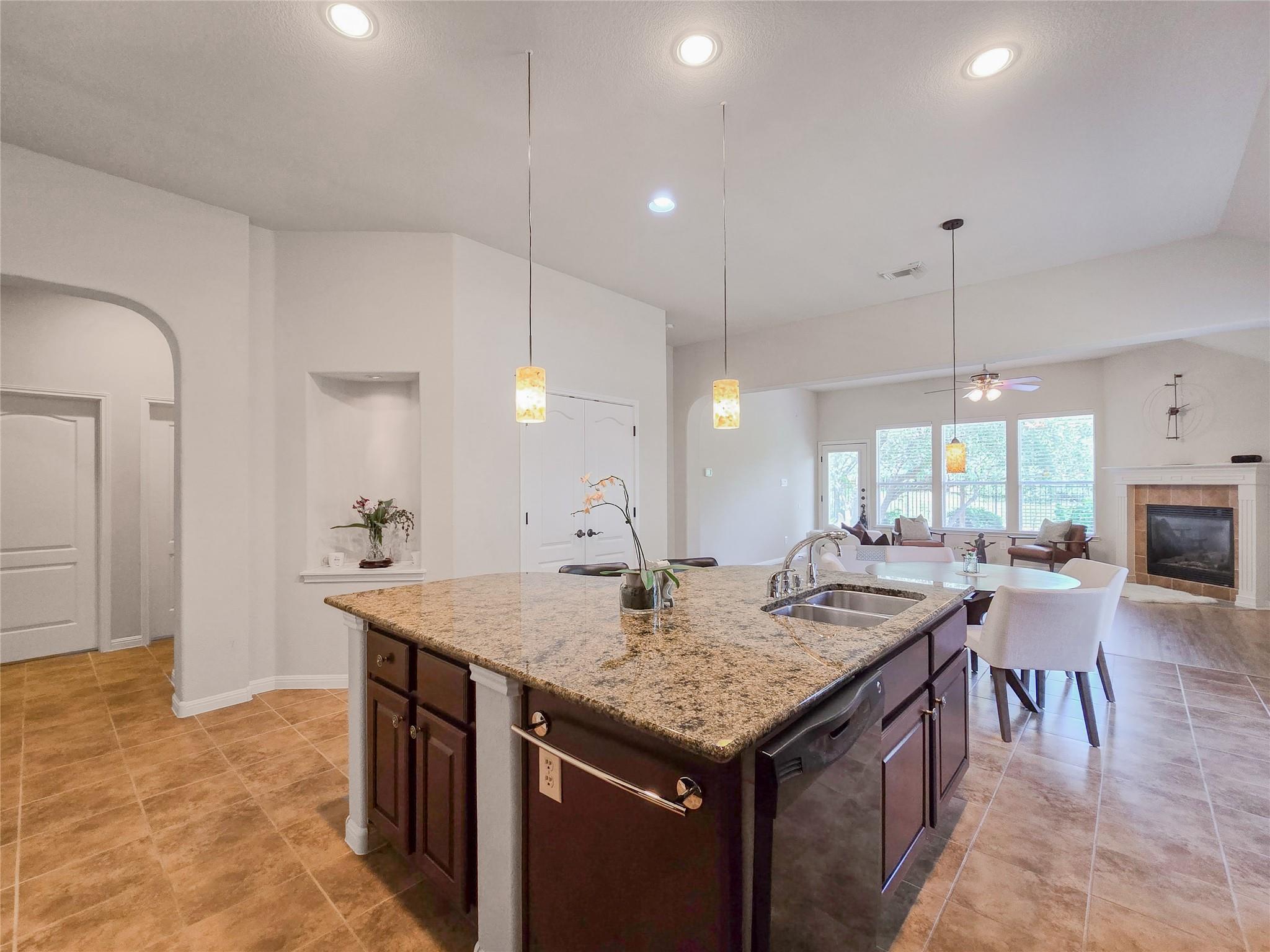 3917 Wilderness Path Bnd, Cedar Park, TX 78613